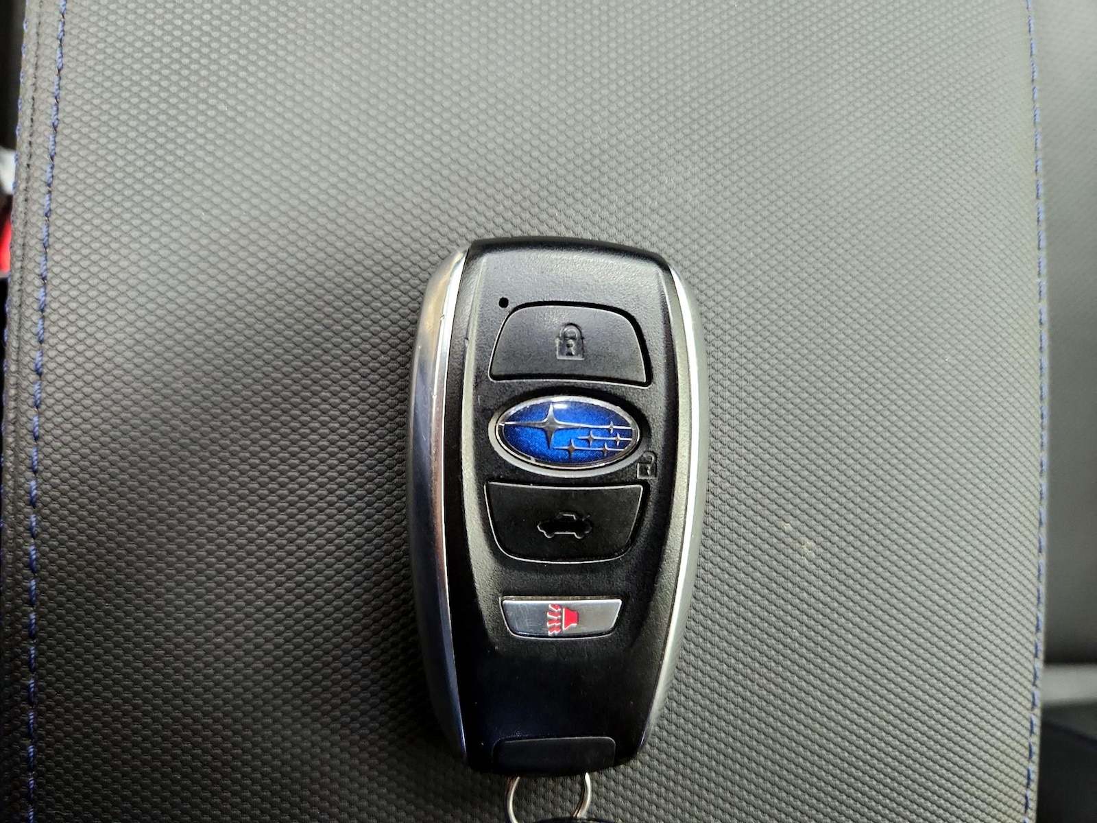 2025 Subaru Forester Limited - Photo 25