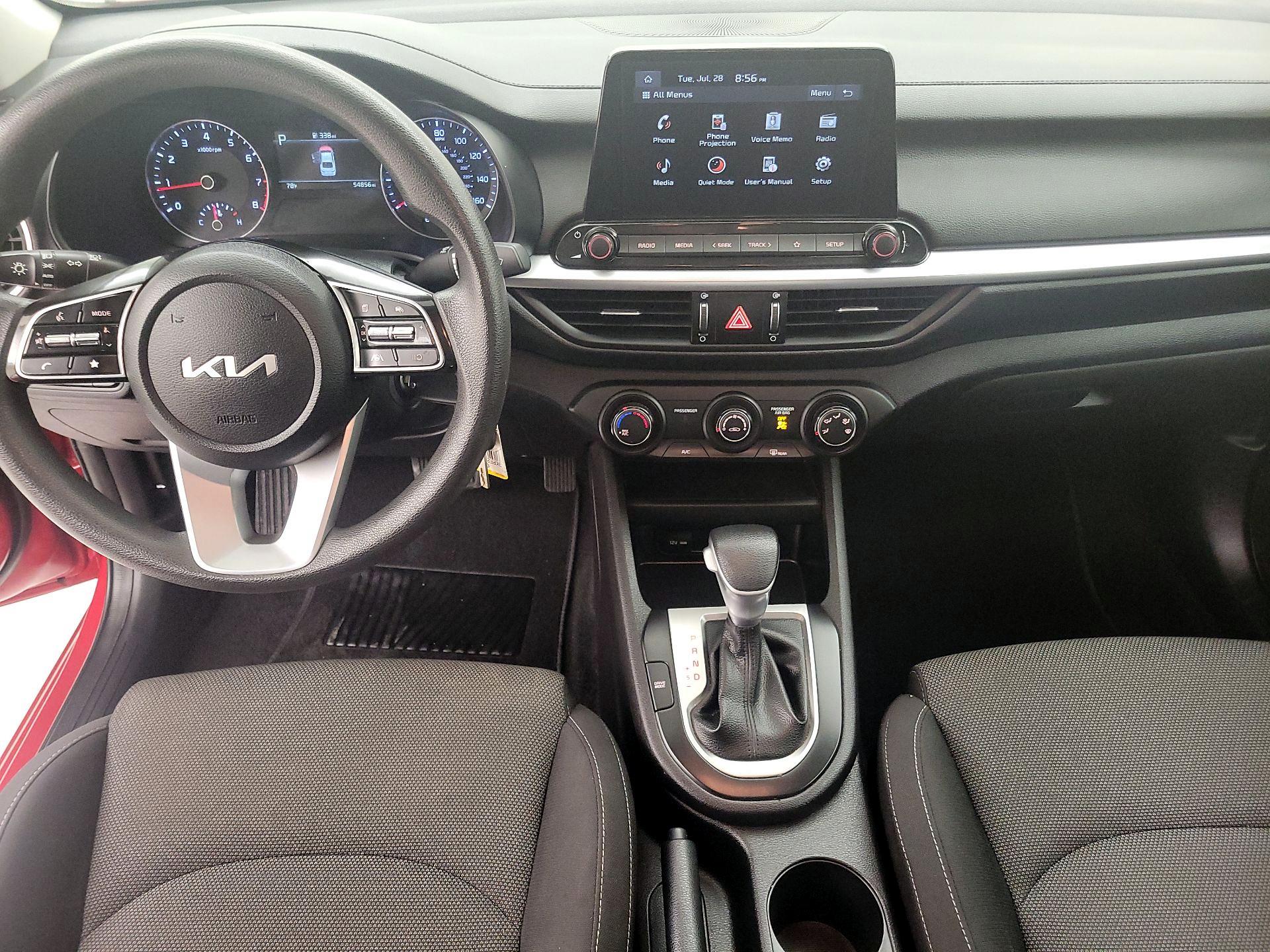 Thumbnail: 2022 Kia Forte - 9