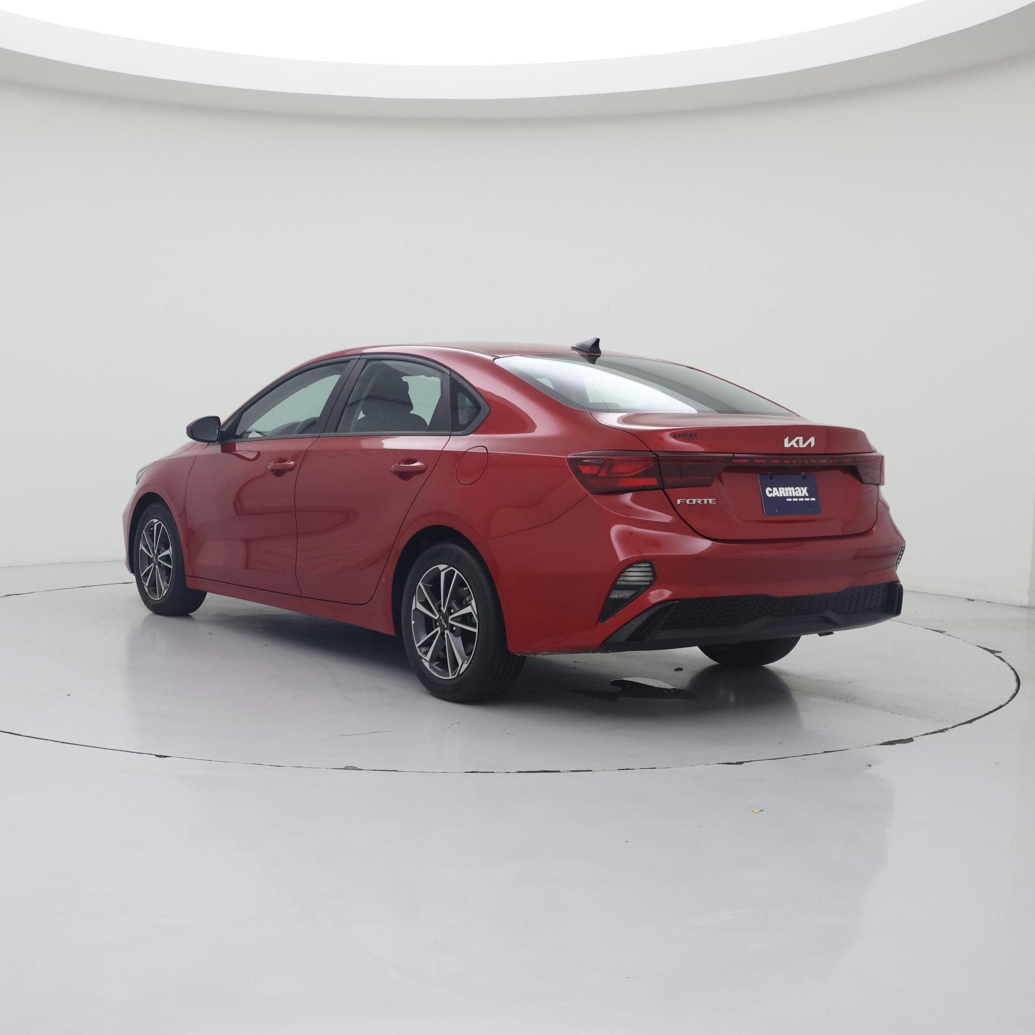 Thumbnail: 2022 Kia Forte - 2