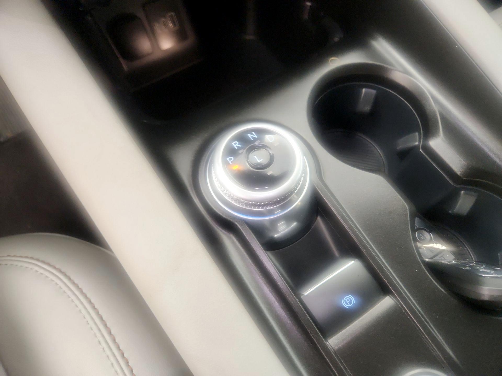 Thumbnail: 2025 Ford Explorer - 17