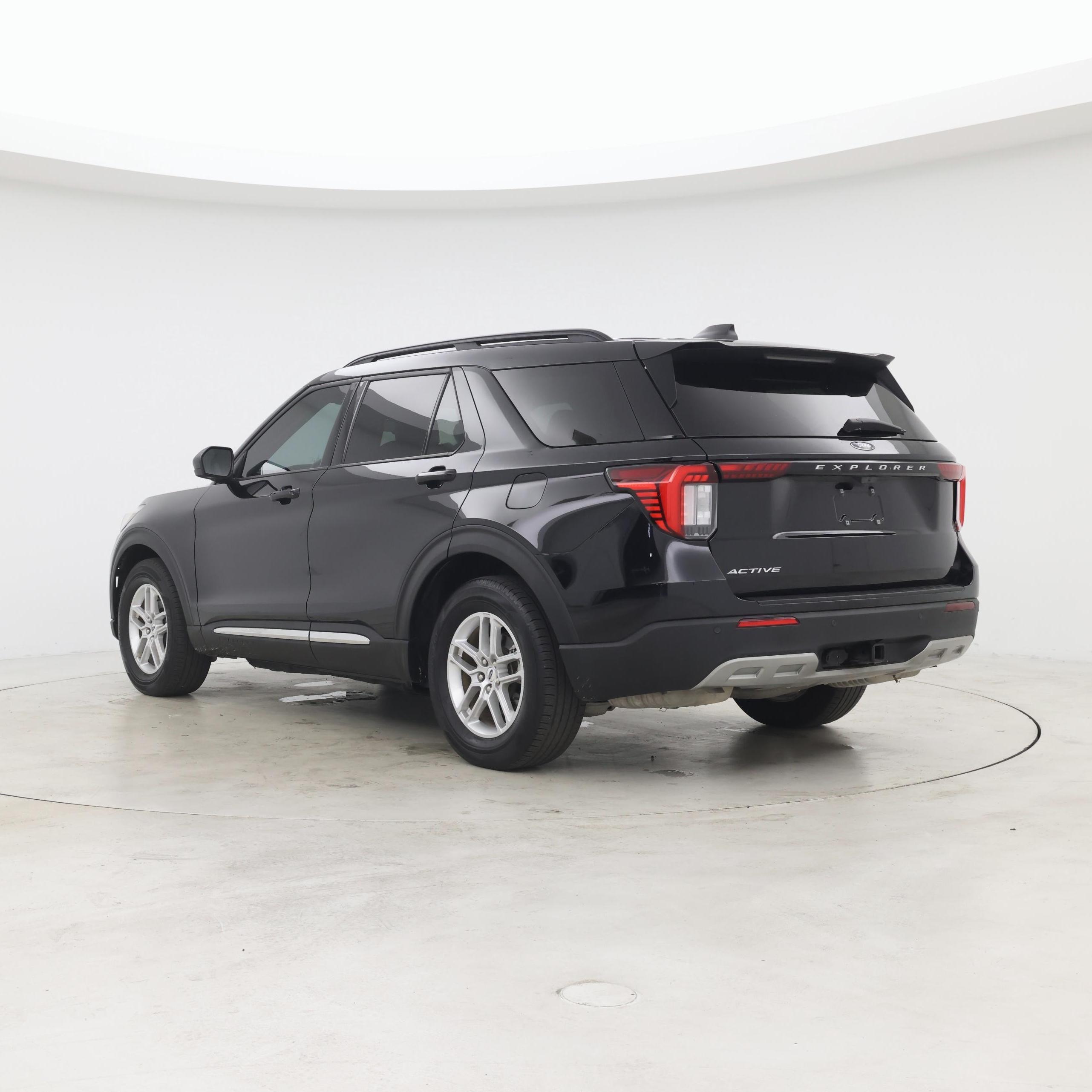 Thumbnail: 2025 Ford Explorer - 2