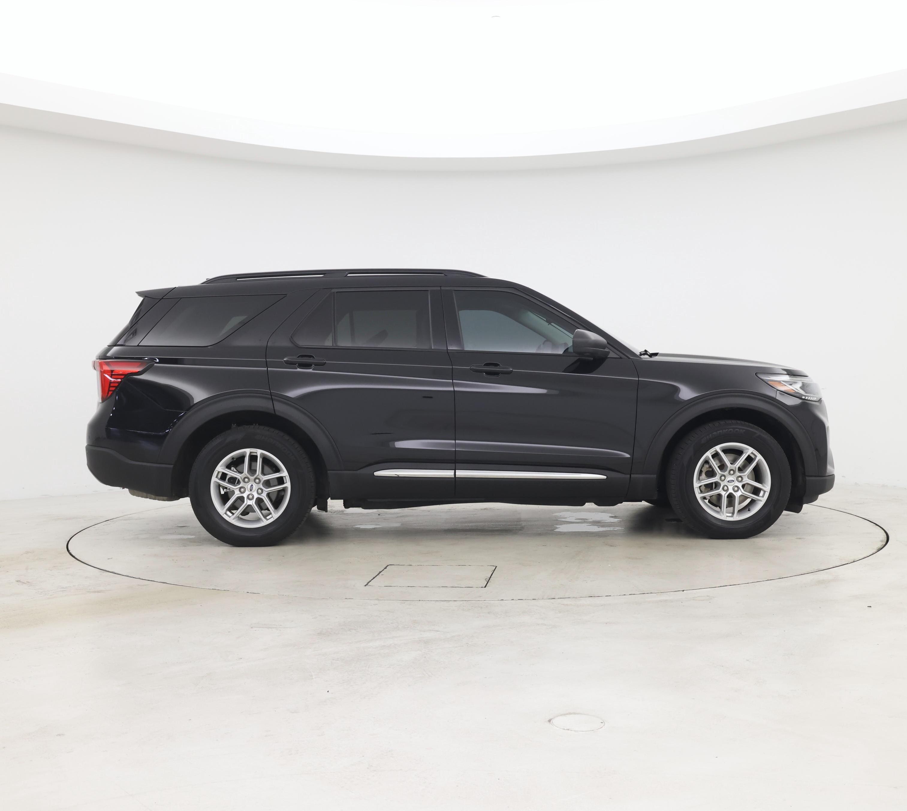 Thumbnail: 2025 Ford Explorer - 7