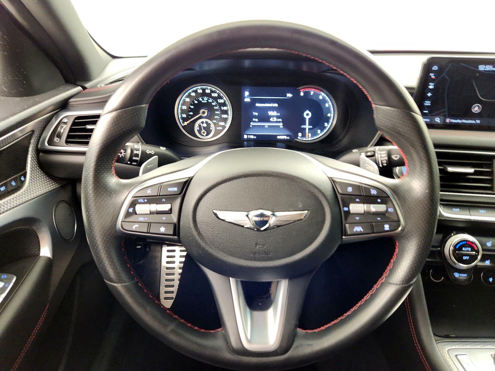 2023 GENESIS G70 Standard - Photo 11