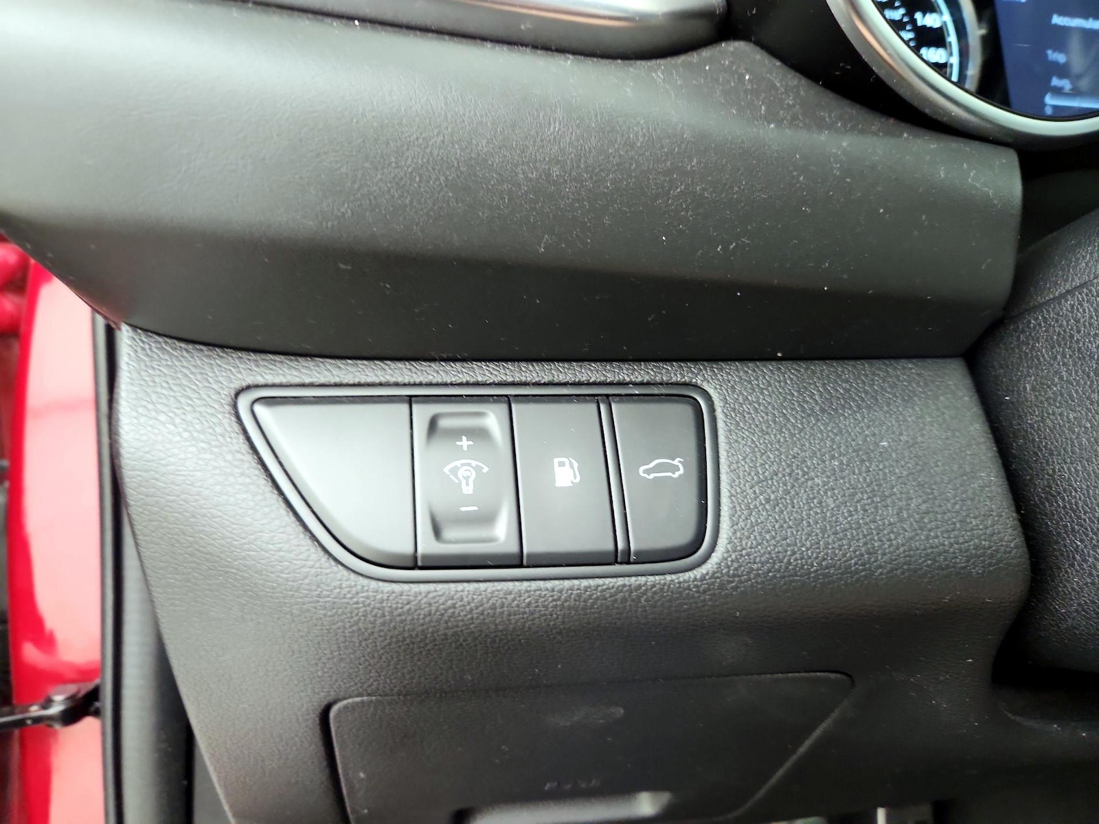 2023 GENESIS G70 Standard - Photo 14