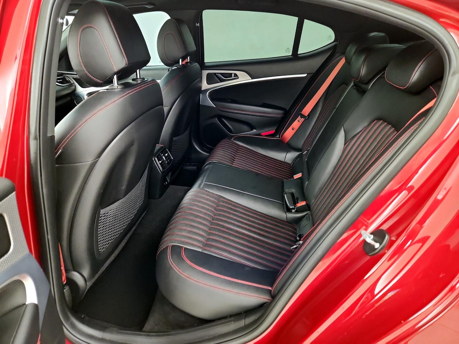 2023 GENESIS G70 Standard - Photo 22