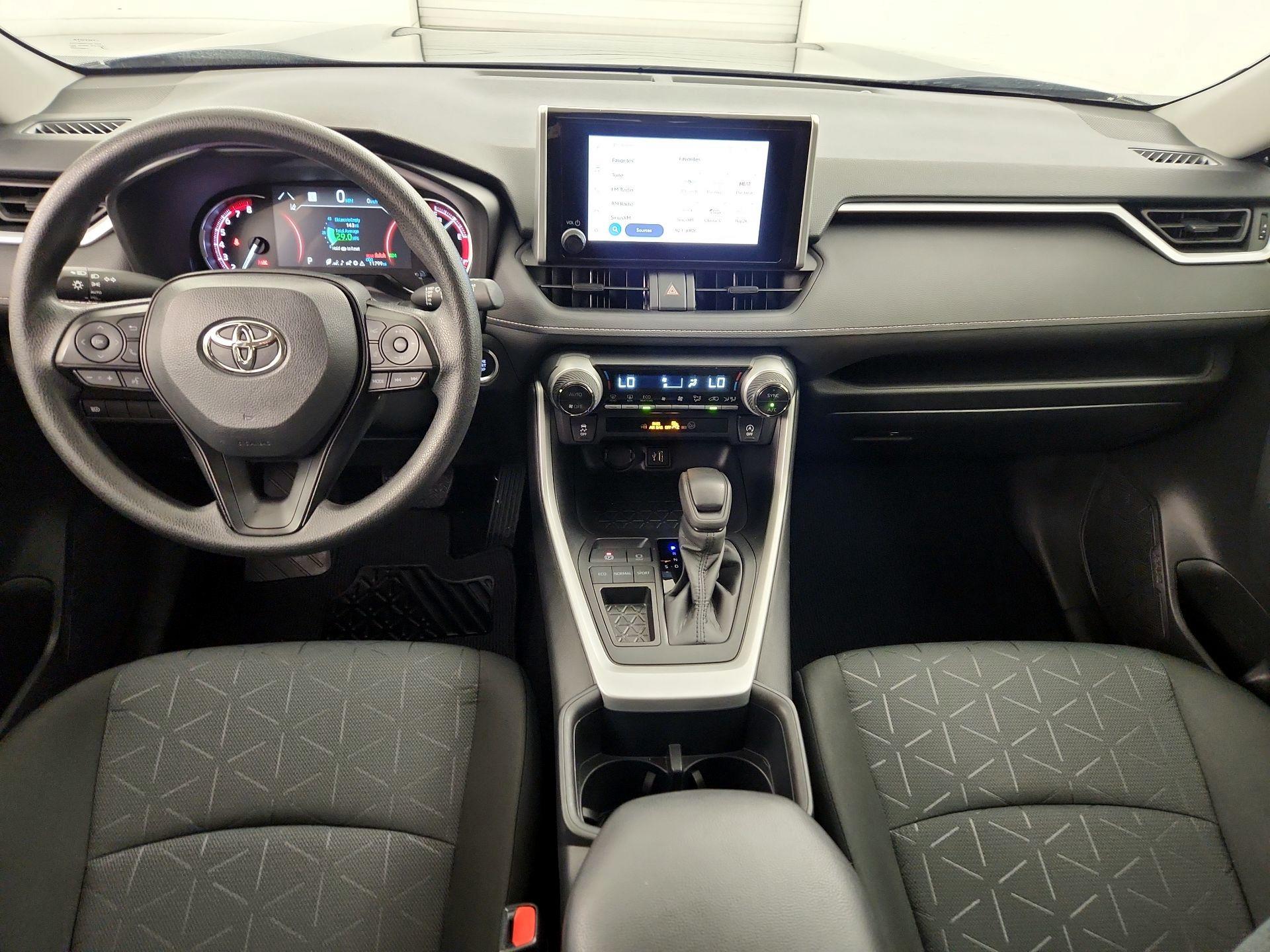 Thumbnail: 2025 Toyota RAV4 - 9