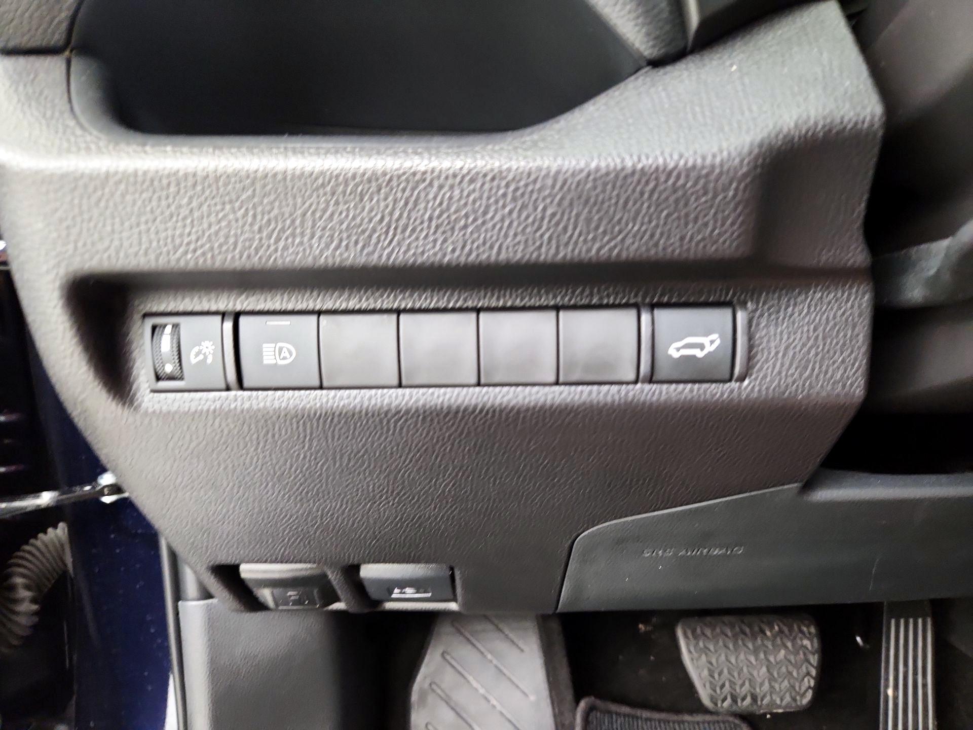 Thumbnail: 2025 Toyota RAV4 - 13