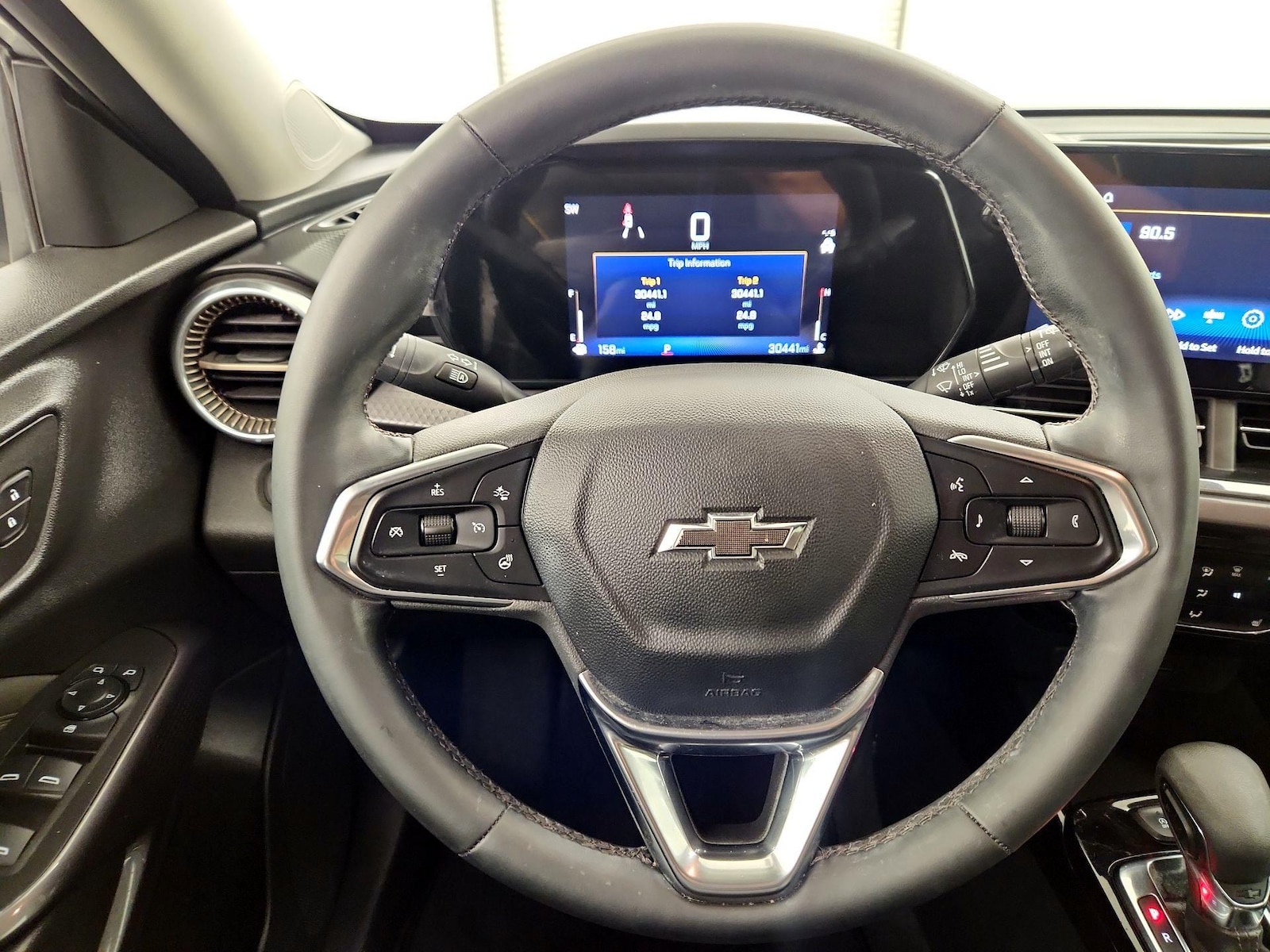 2025 Chevrolet Trax Activ - Photo 11