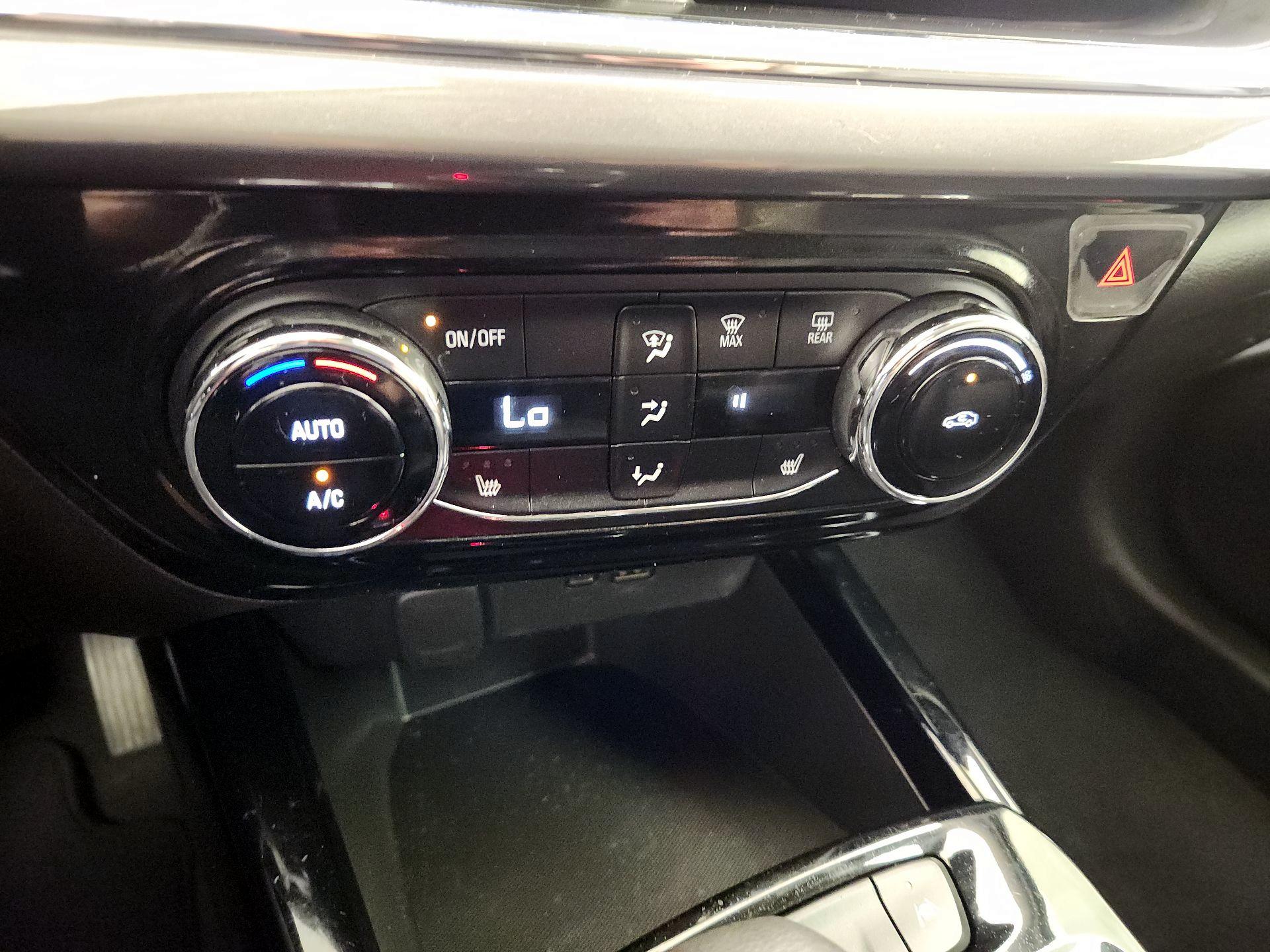 Thumbnail: 2025 Chevrolet Trax - 16
