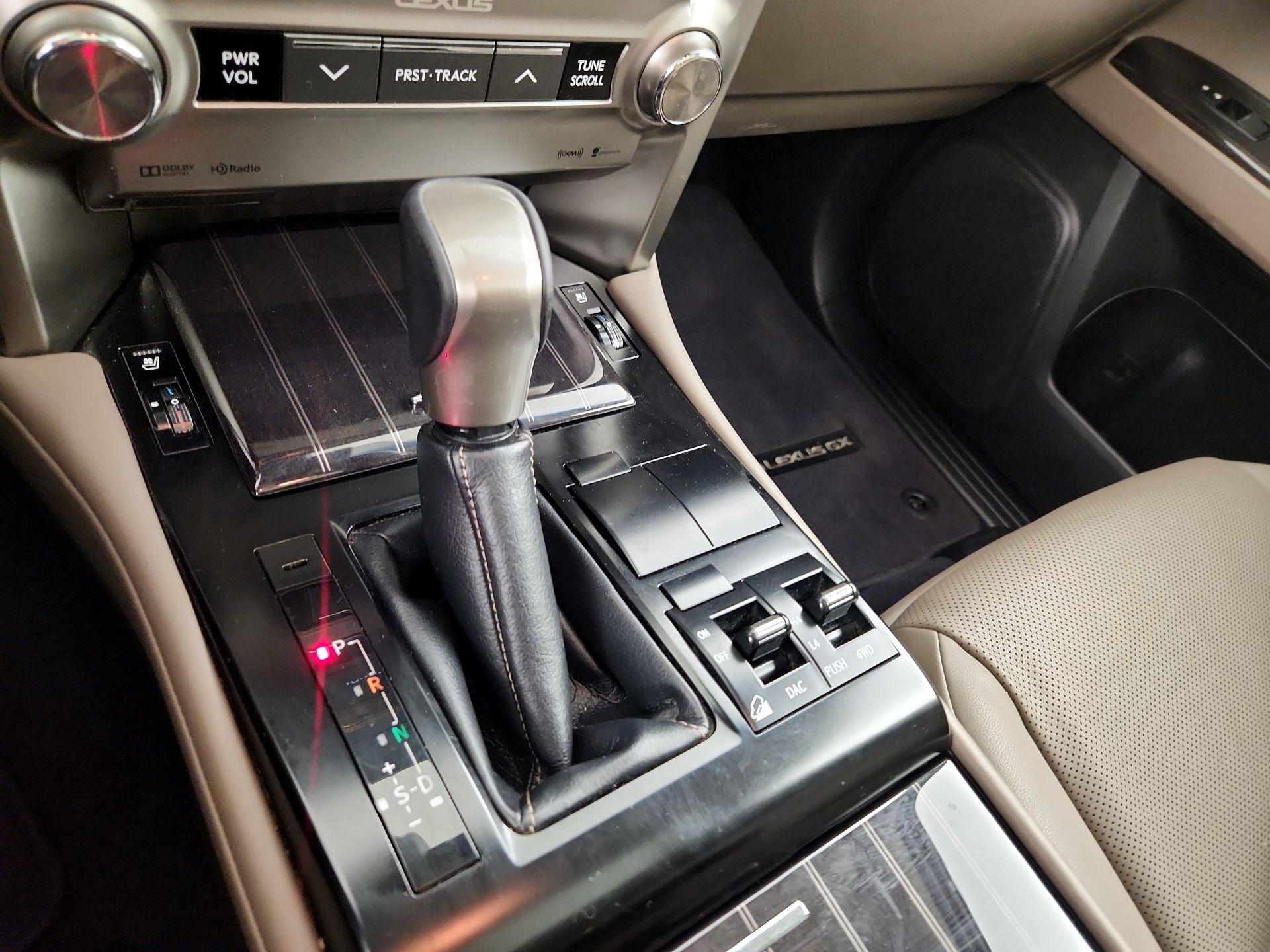 Thumbnail: 2021 Lexus GX - 18