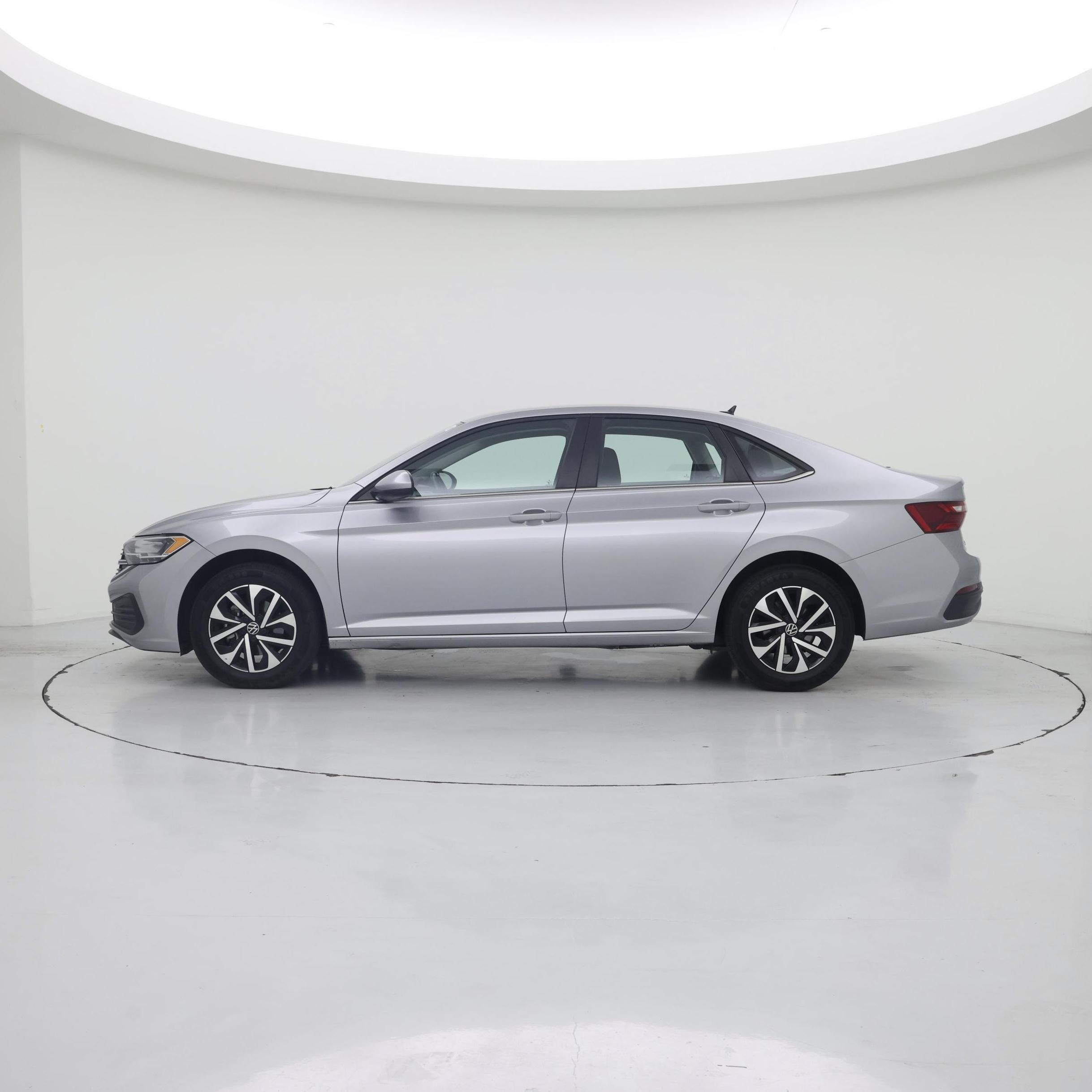 Thumbnail: 2024 Volkswagen Jetta - 3