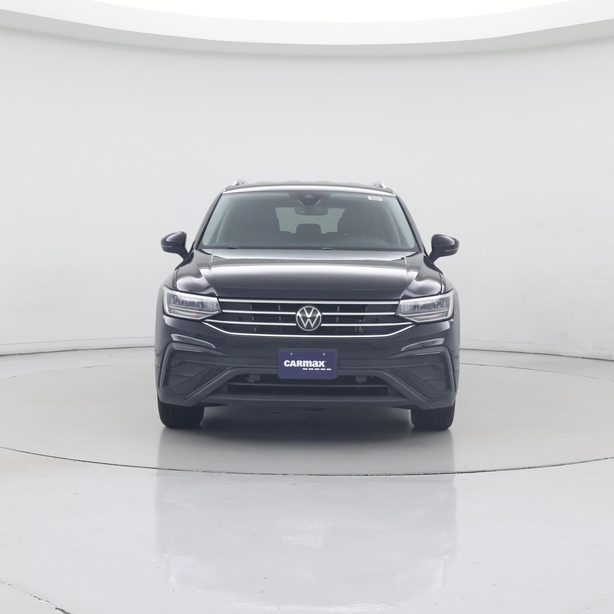 Thumbnail: 2022 Volkswagen Tiguan - 5