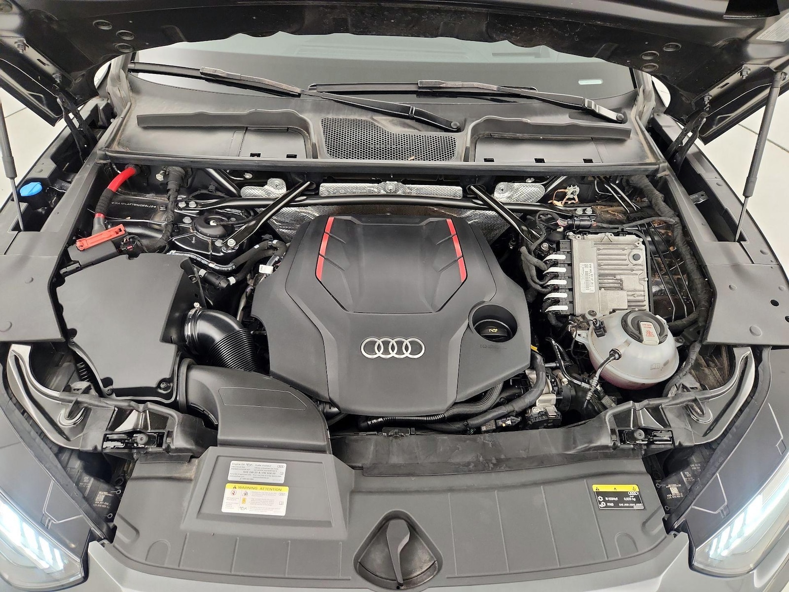 2022 Audi SQ5 Prestige - Photo 24