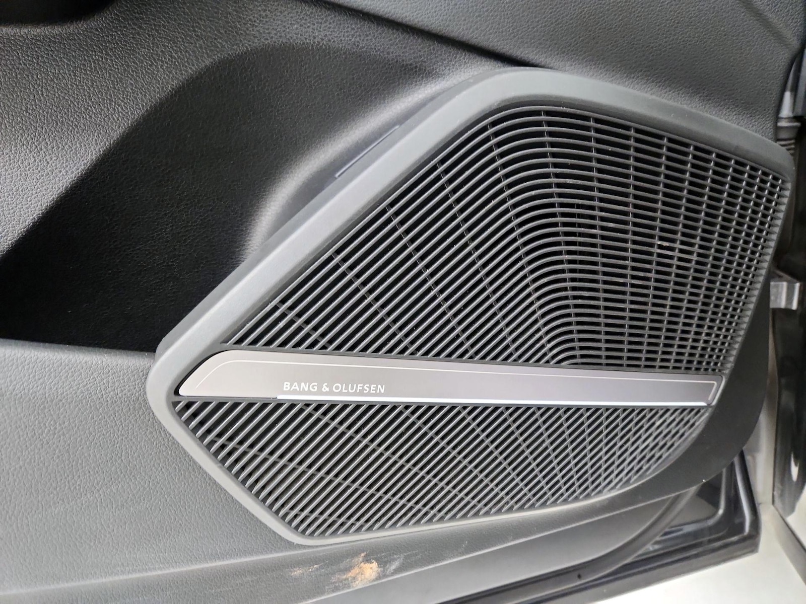 2022 Audi SQ5 Prestige - Photo 26