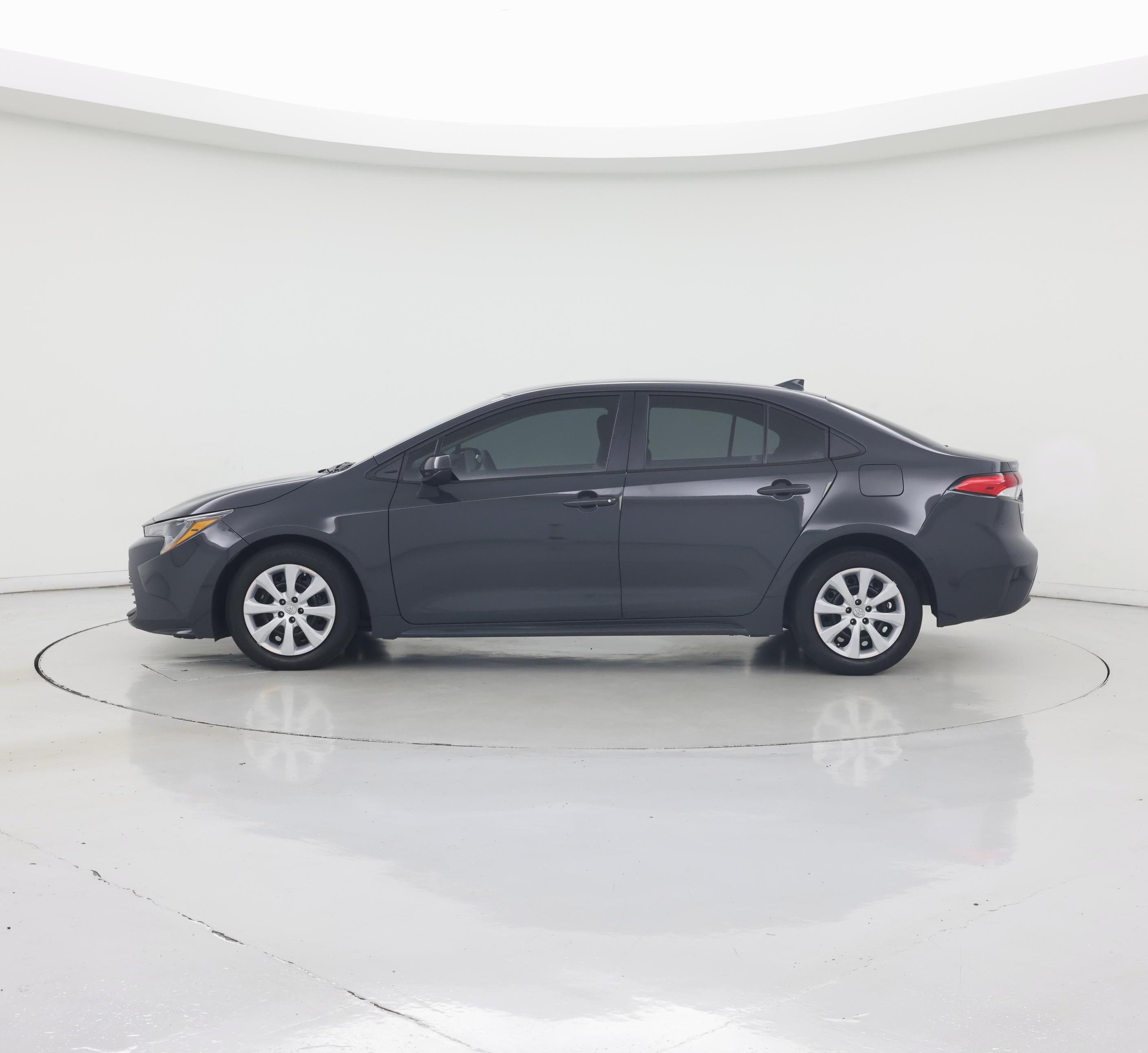 Thumbnail: 2023 Toyota Corolla - 3