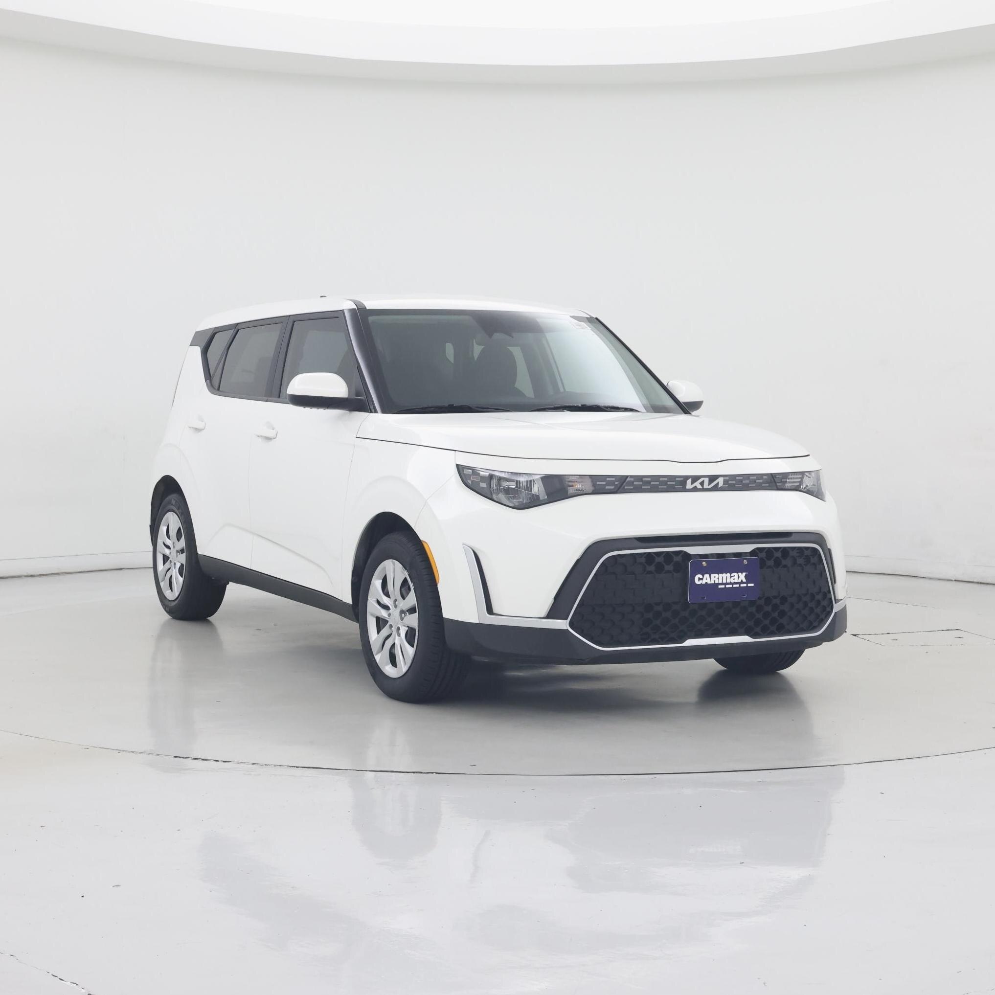 White 2024 Kia Soul SUV / Crossover Front-Wheel Drive Automatic