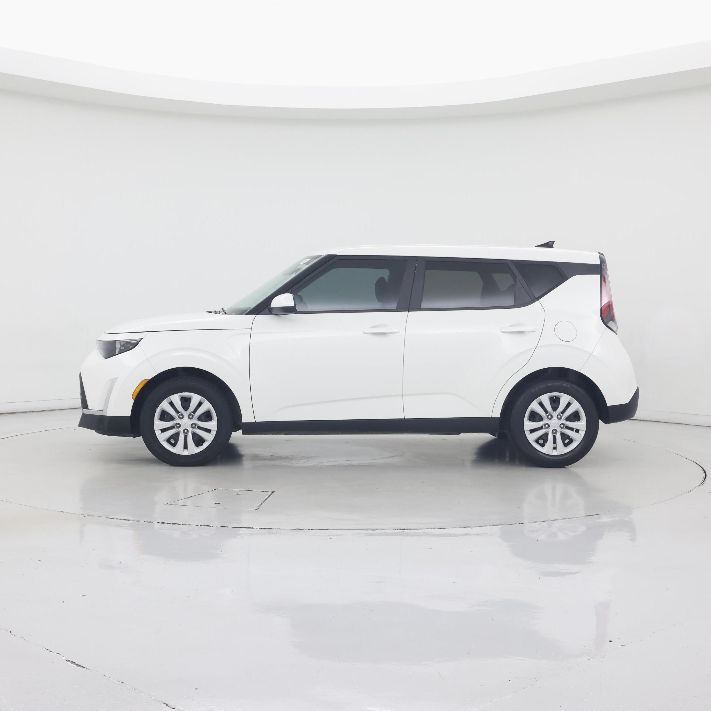 Thumbnail: 2024 Kia Soul - 3