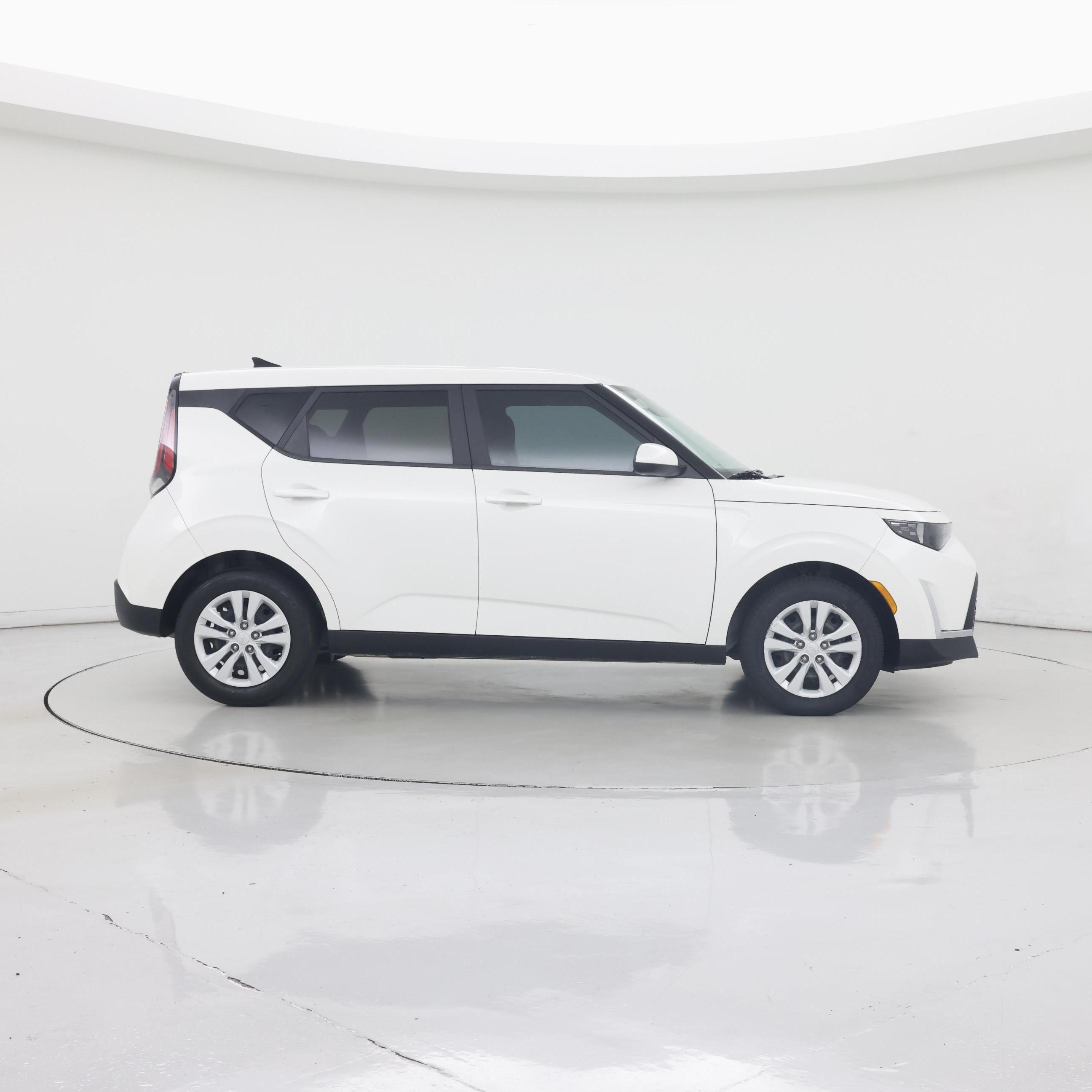 Thumbnail: 2024 Kia Soul - 7
