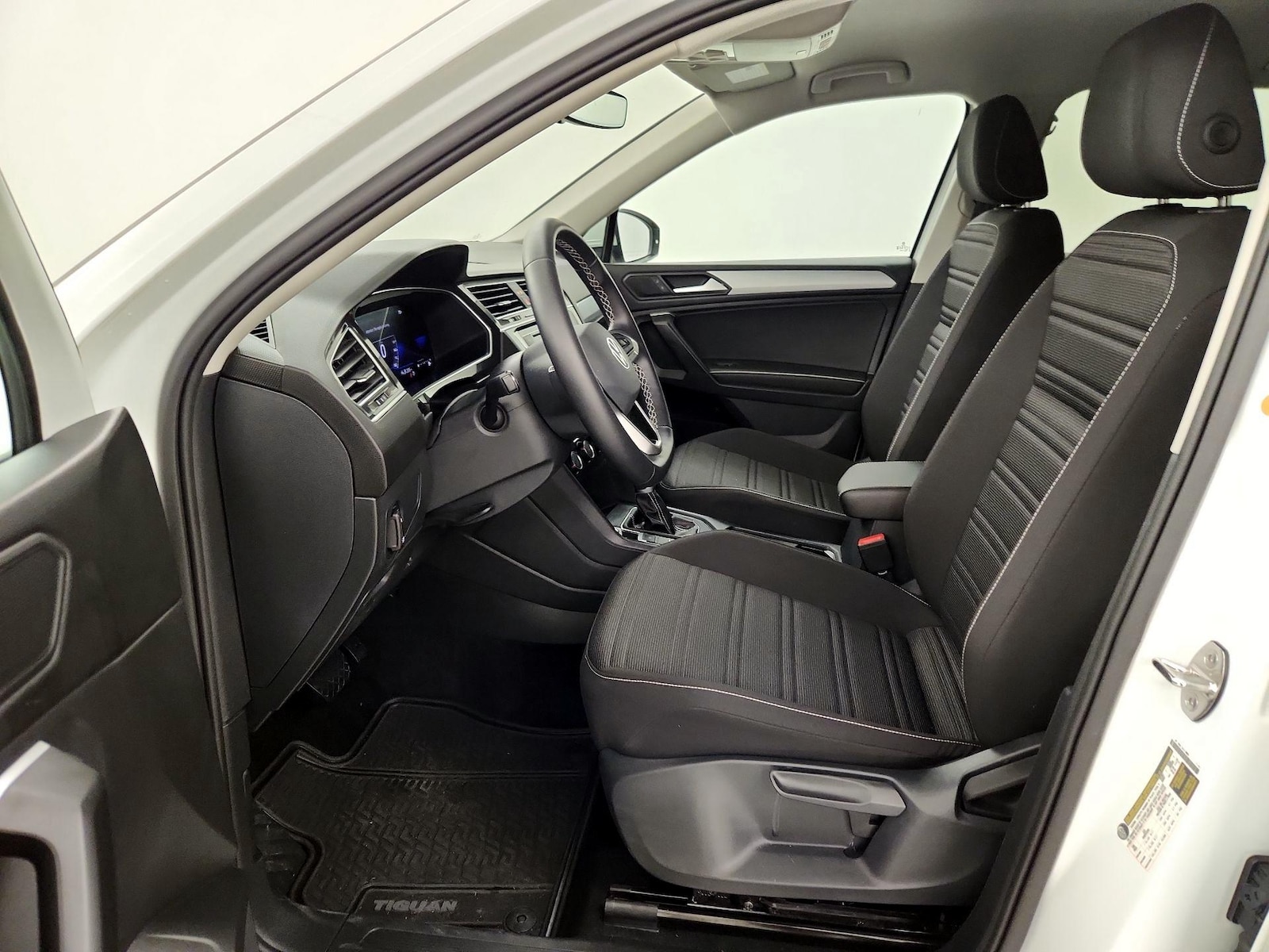2024 Volkswagen Tiguan S - Photo 12