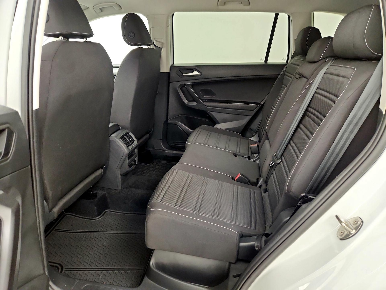 2024 Volkswagen Tiguan S - Photo 20