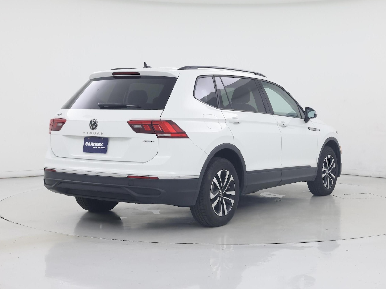 2024 Volkswagen Tiguan S - Photo 9