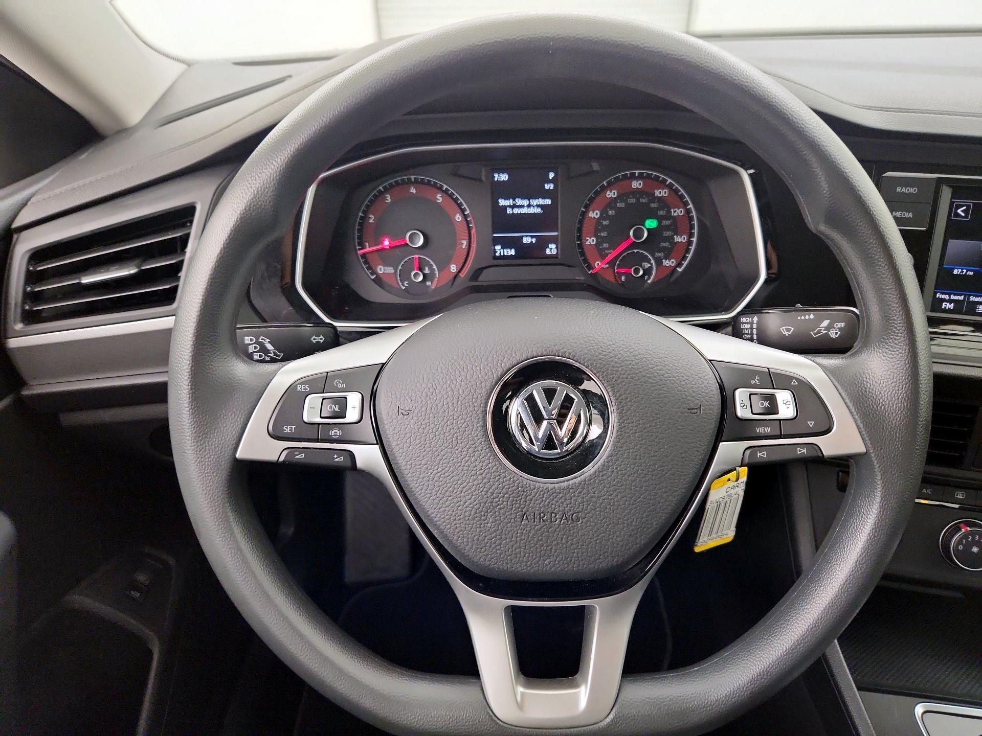 Thumbnail: 2020 Volkswagen Jetta - 10