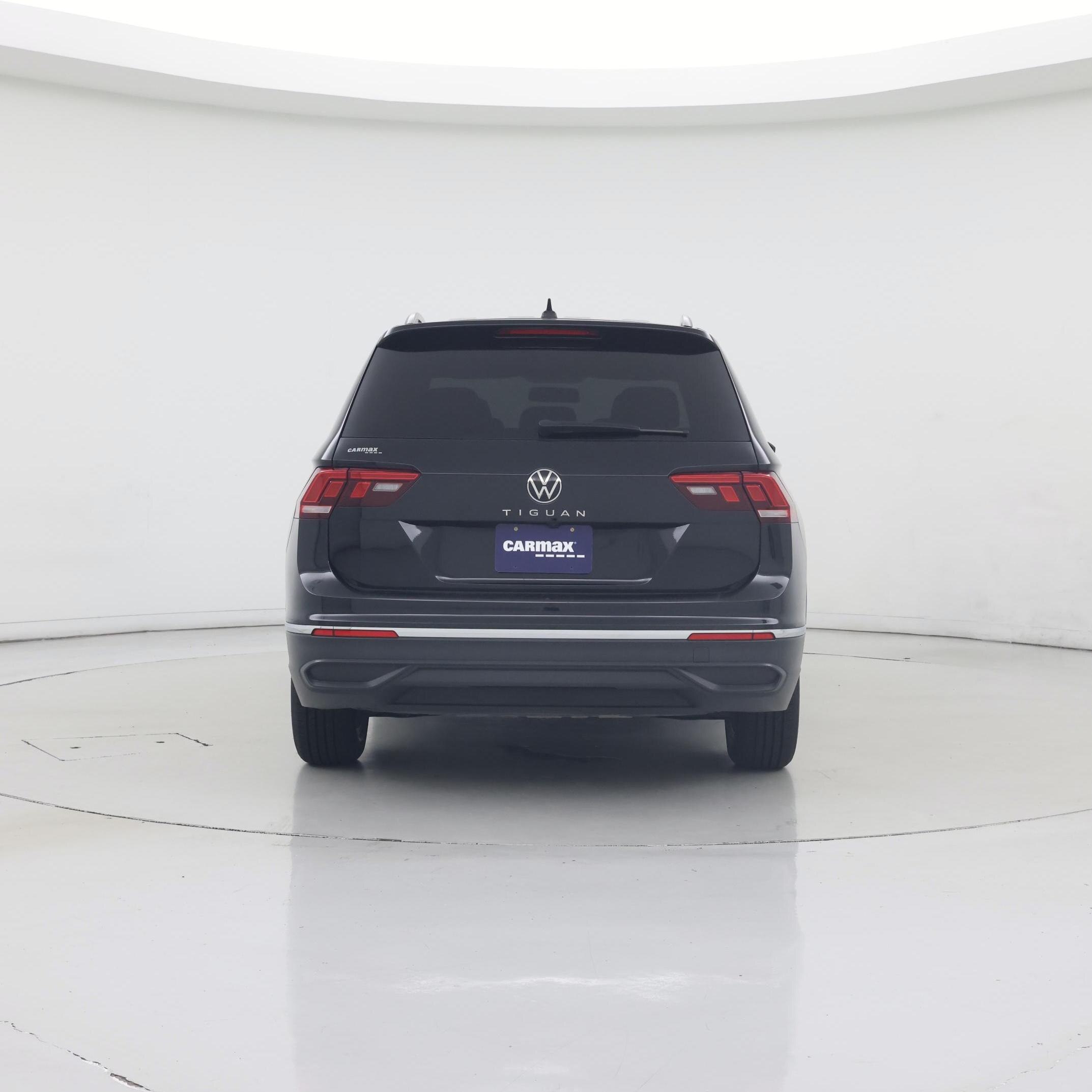 Thumbnail: 2022 Volkswagen Tiguan - 6