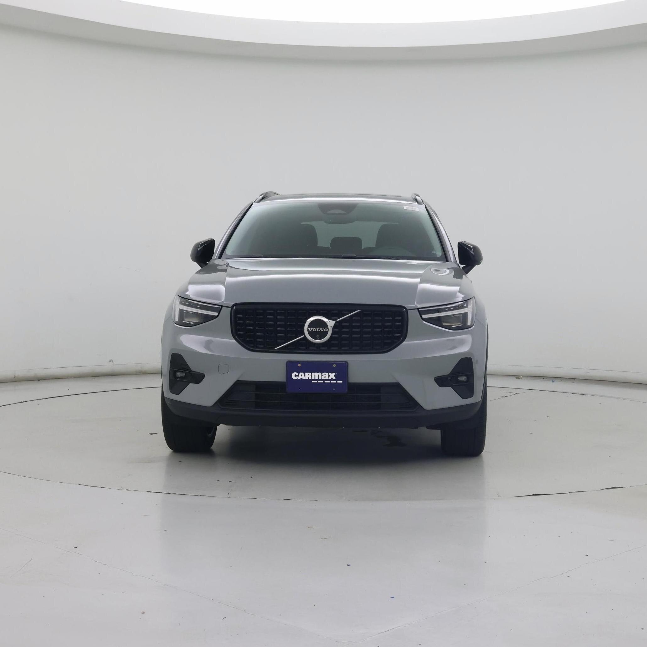 Thumbnail: 2024 Volvo XC40 - 5