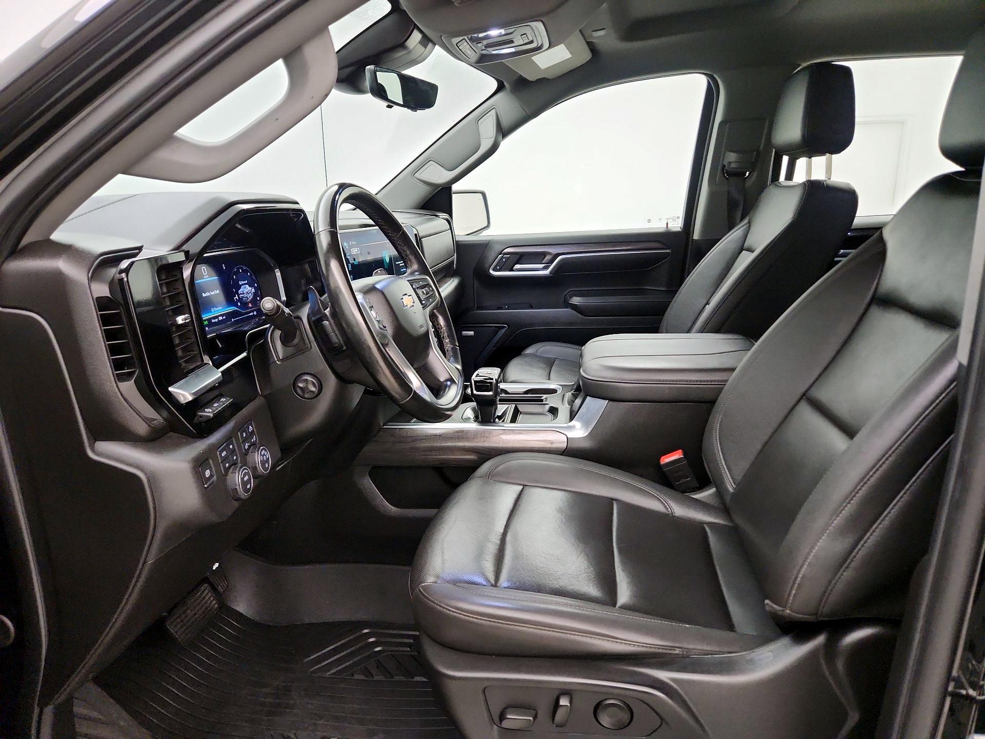 Thumbnail: 2024 Chevrolet Silverado 1500 - 11