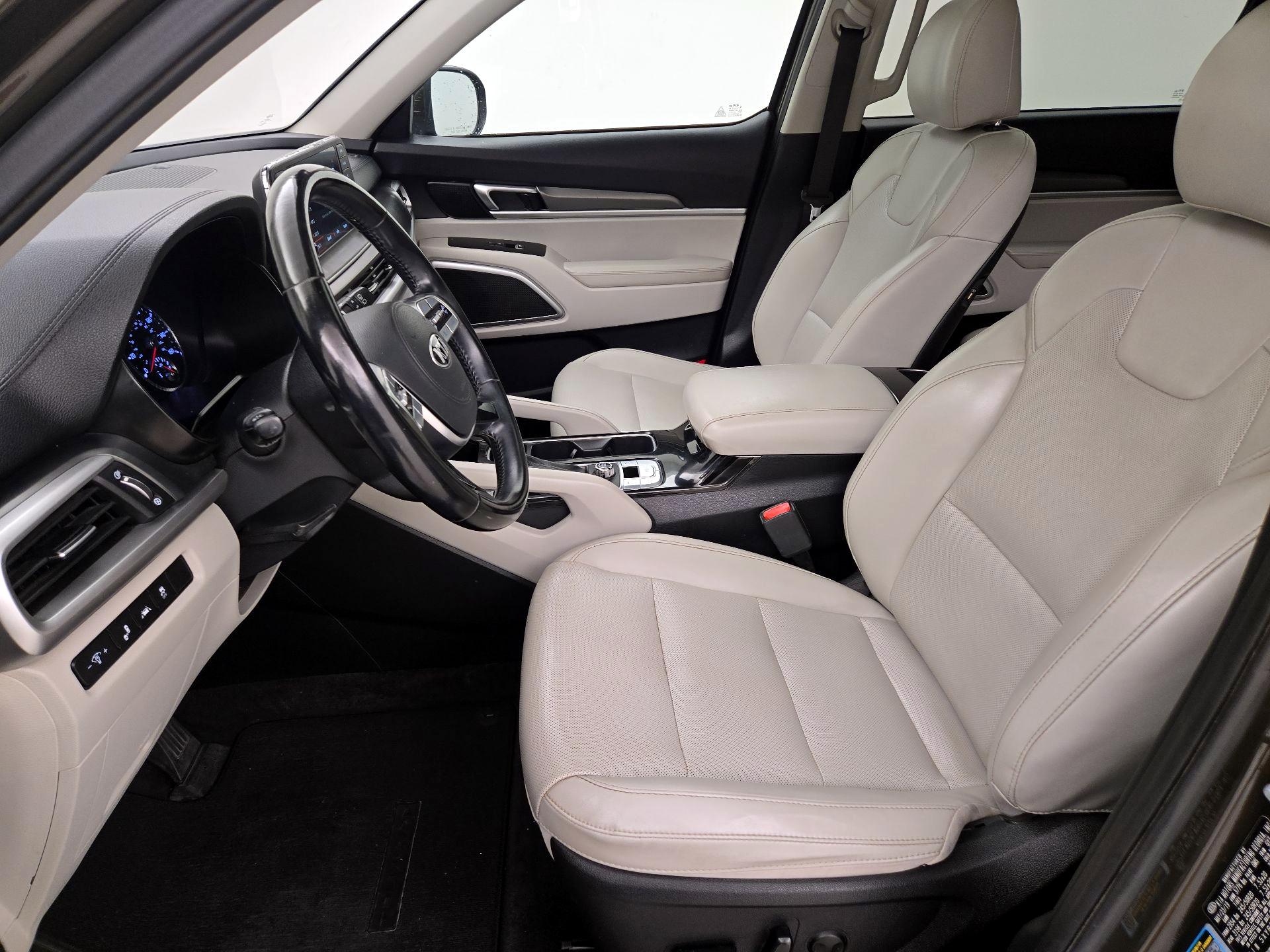 Thumbnail: 2020 Kia Telluride - 11