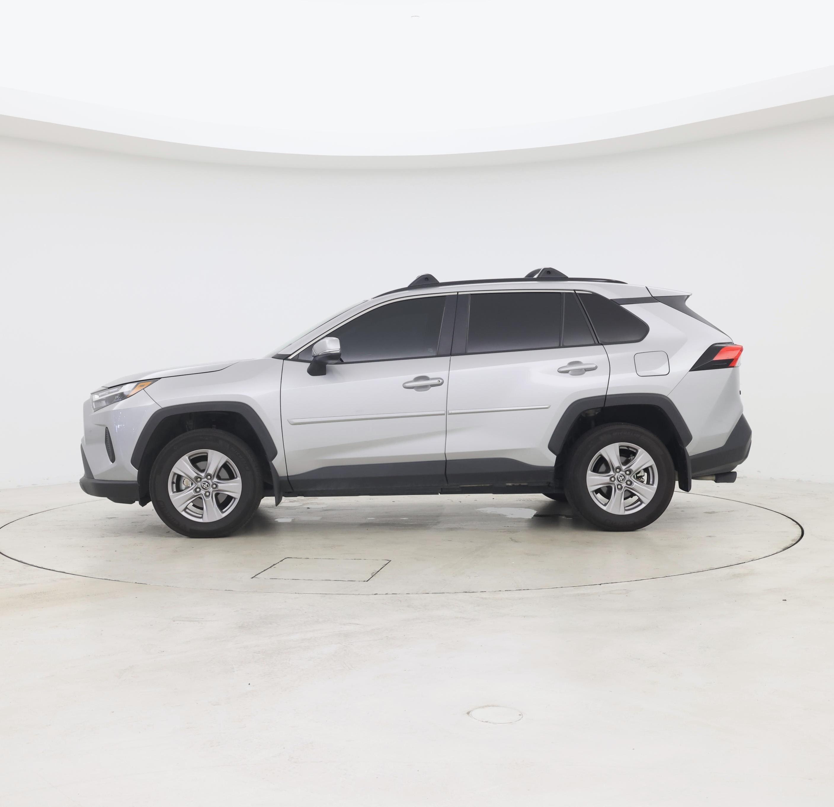 Thumbnail: 2025 Toyota RAV4 - 3