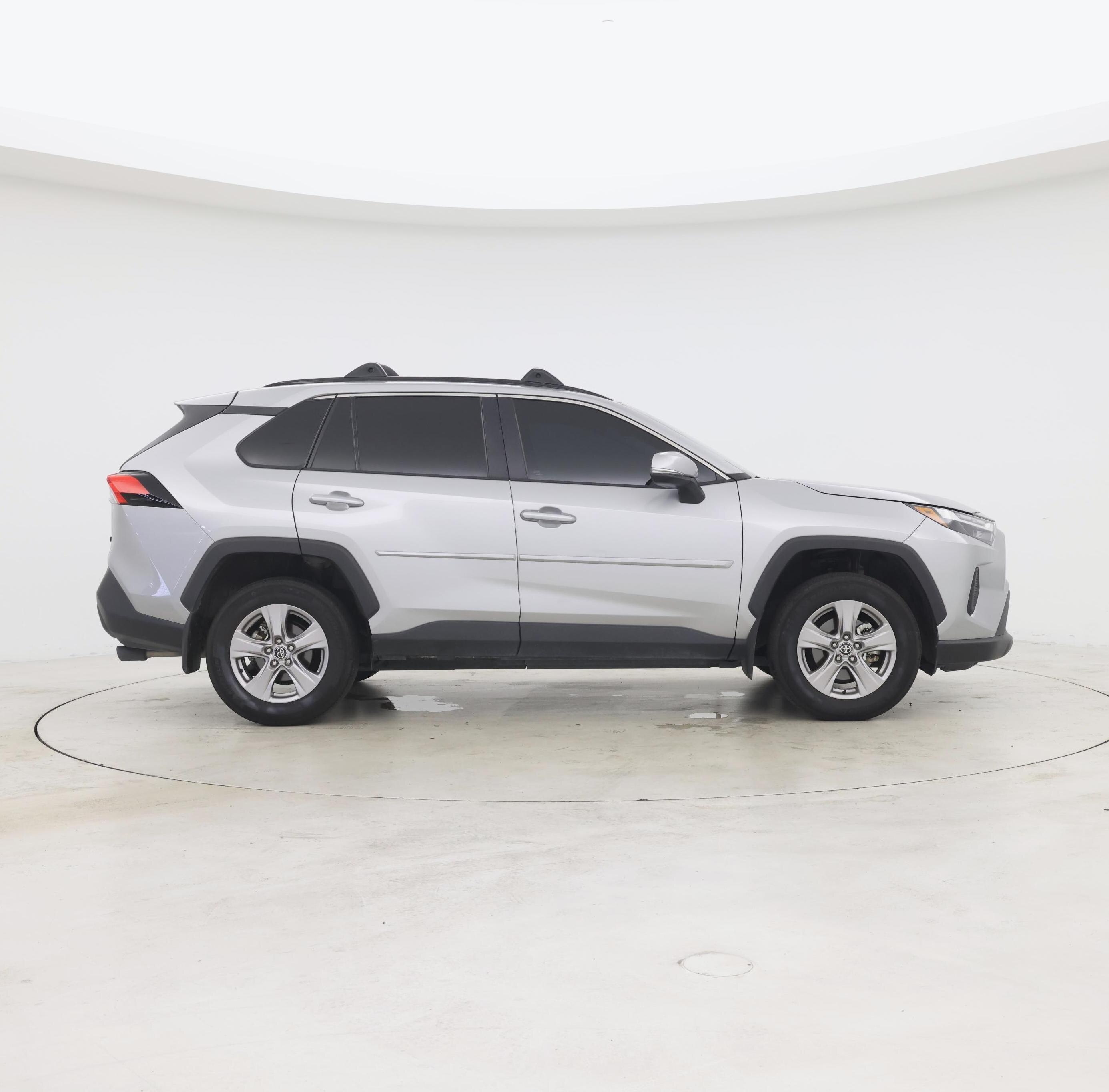 Thumbnail: 2025 Toyota RAV4 - 7