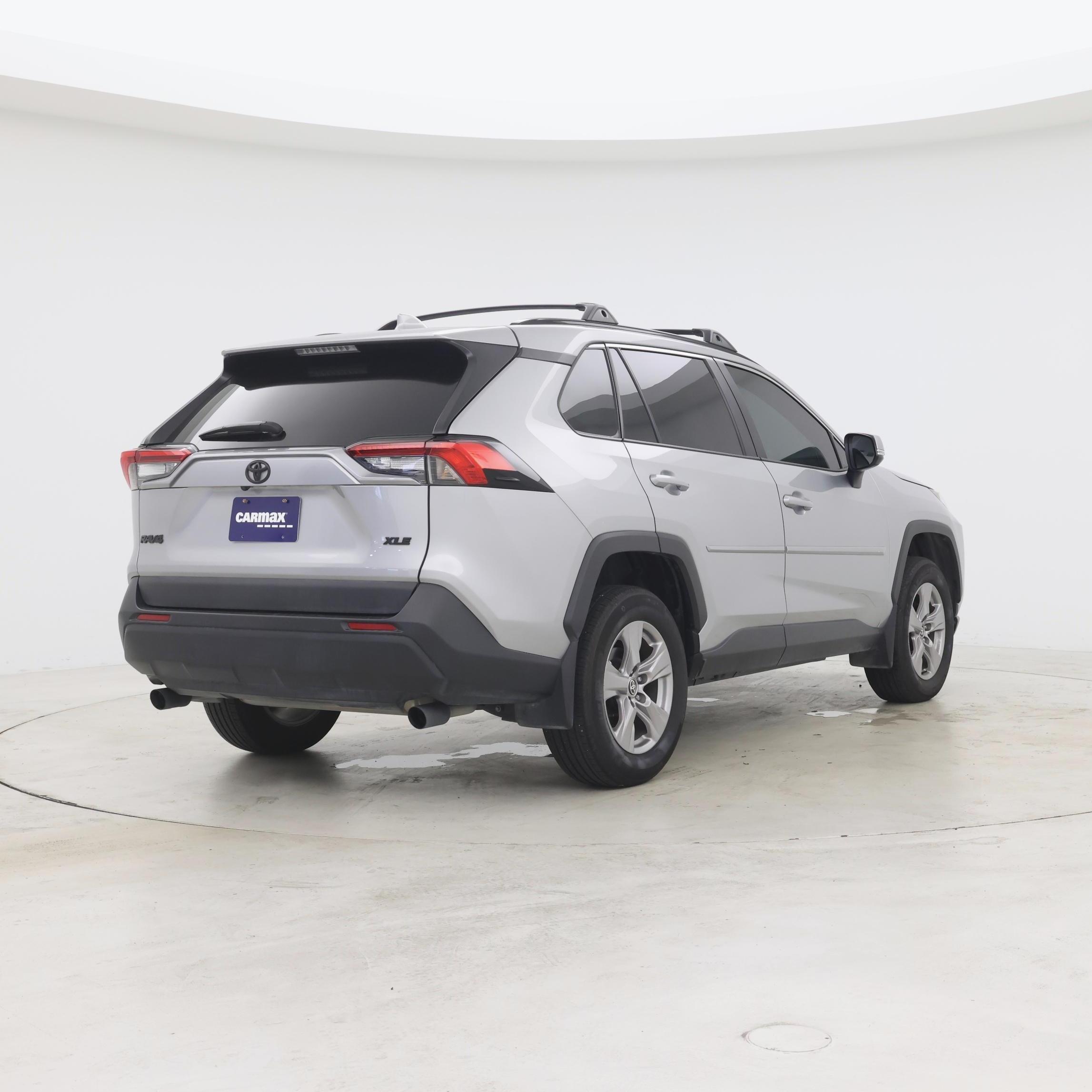 Thumbnail: 2025 Toyota RAV4 - 8