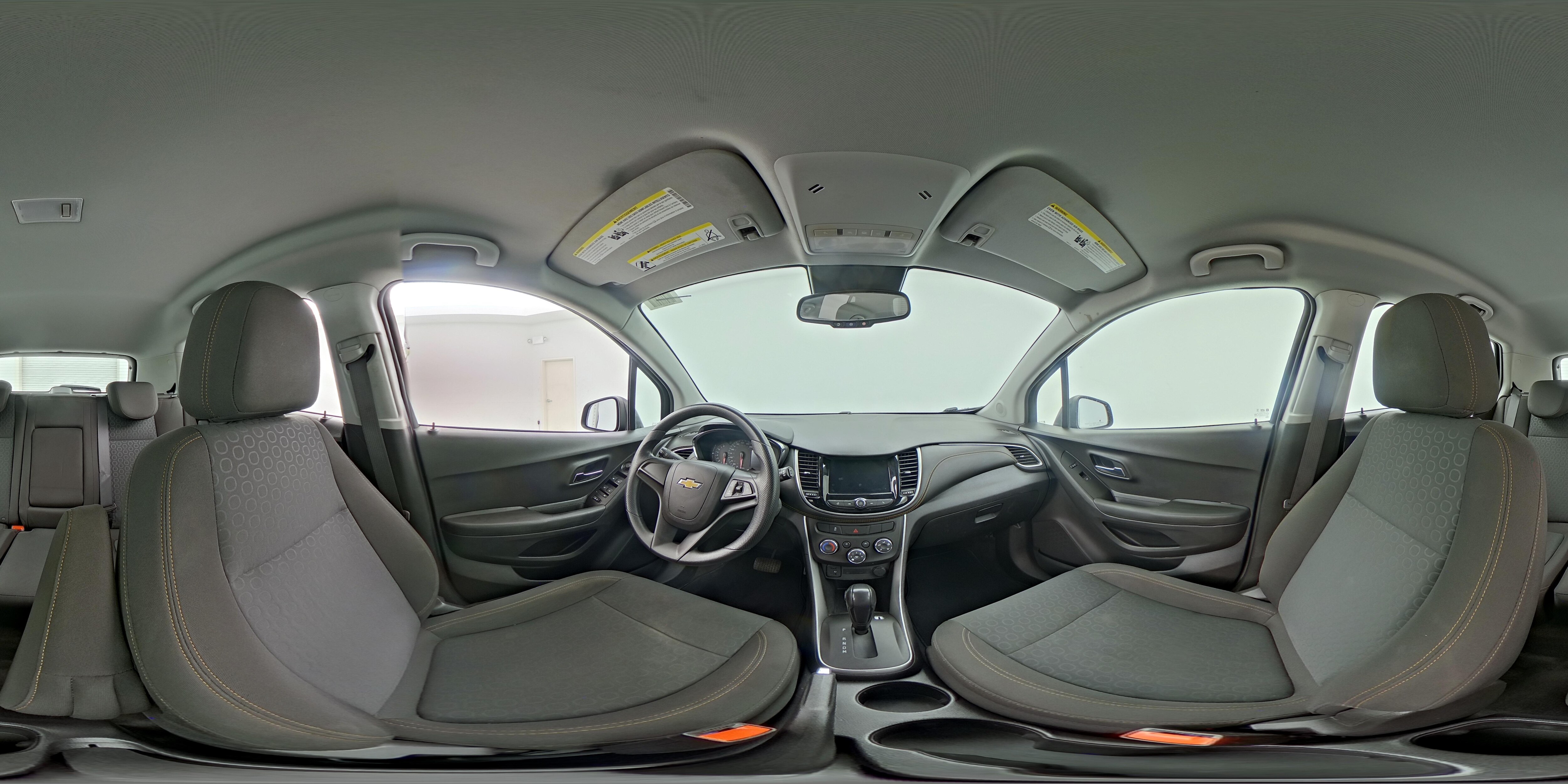 2021 Chevrolet Trax LS - Photo 24
