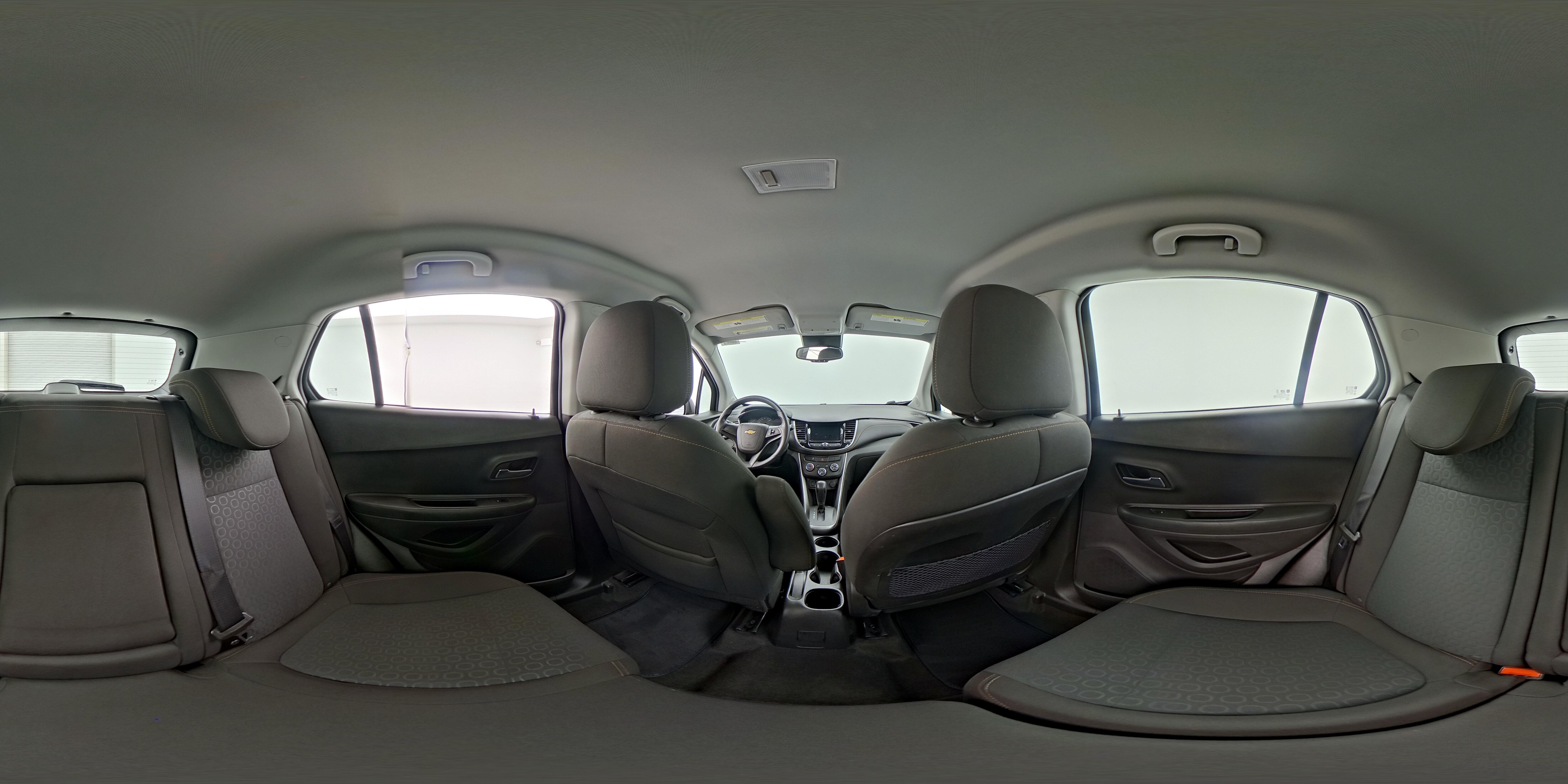 2021 Chevrolet Trax LS - Photo 25