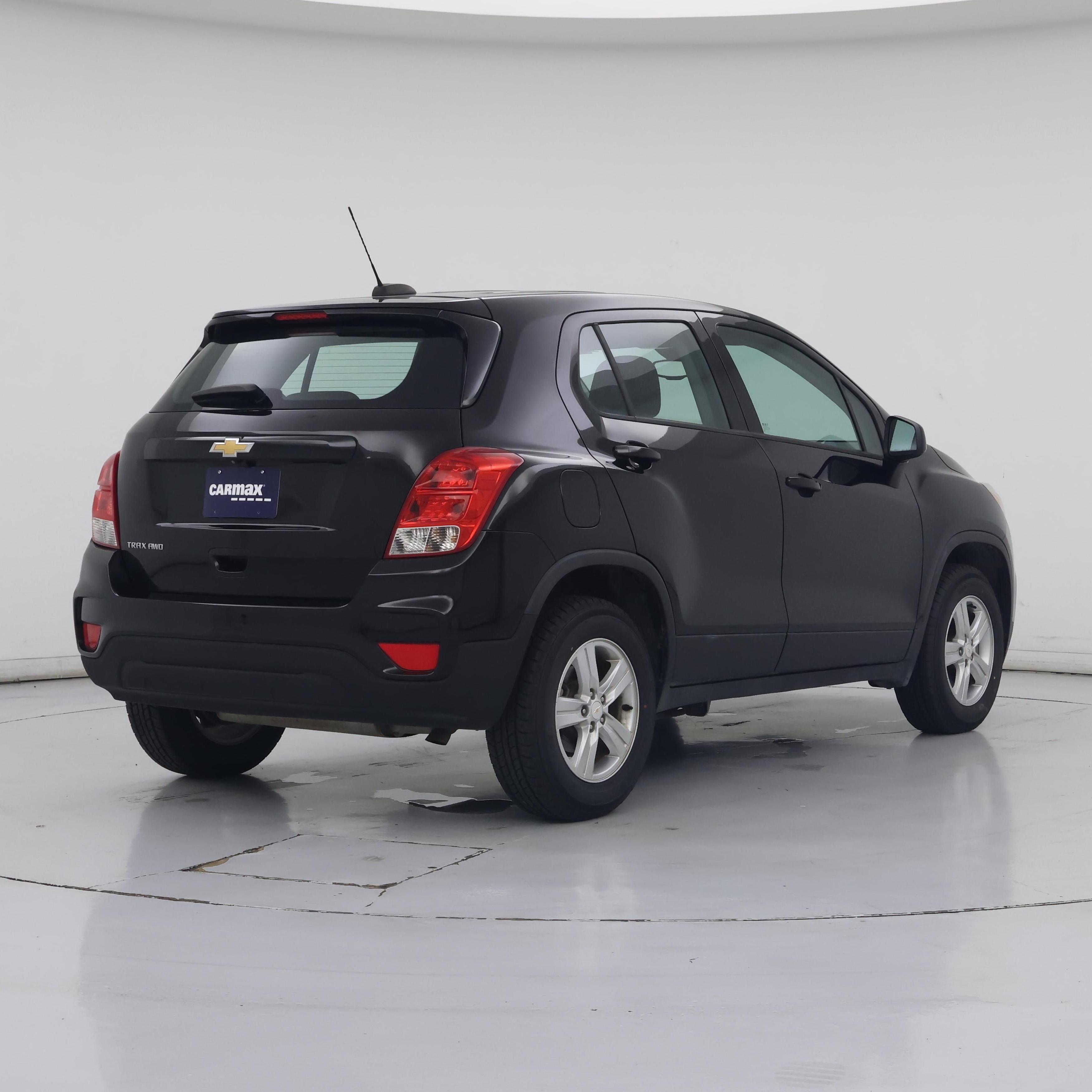 Thumbnail: 2021 Chevrolet Trax - 8