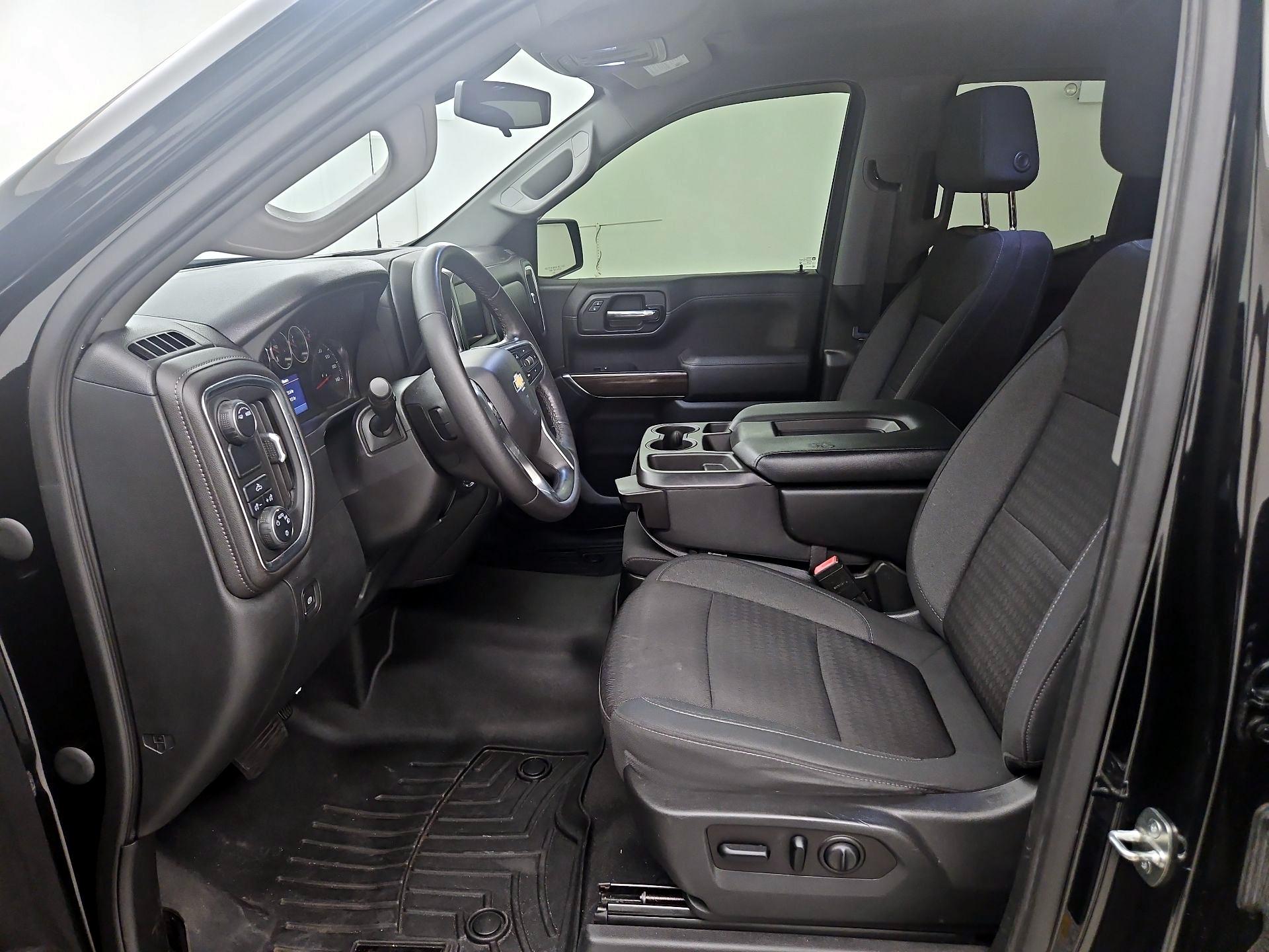 Thumbnail: 2020 Chevrolet Silverado 1500 - 11