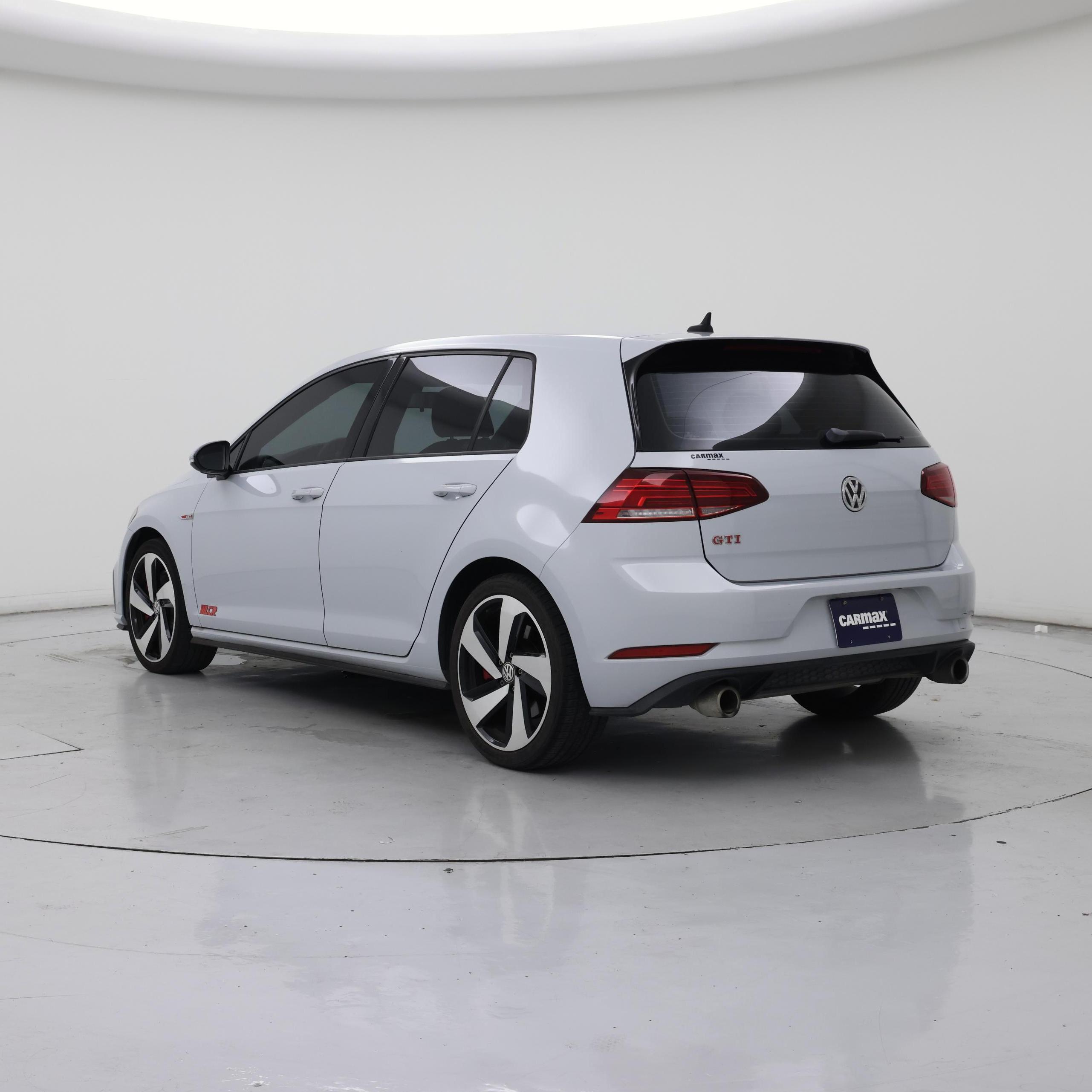 Thumbnail: 2020 Volkswagen Golf - 2