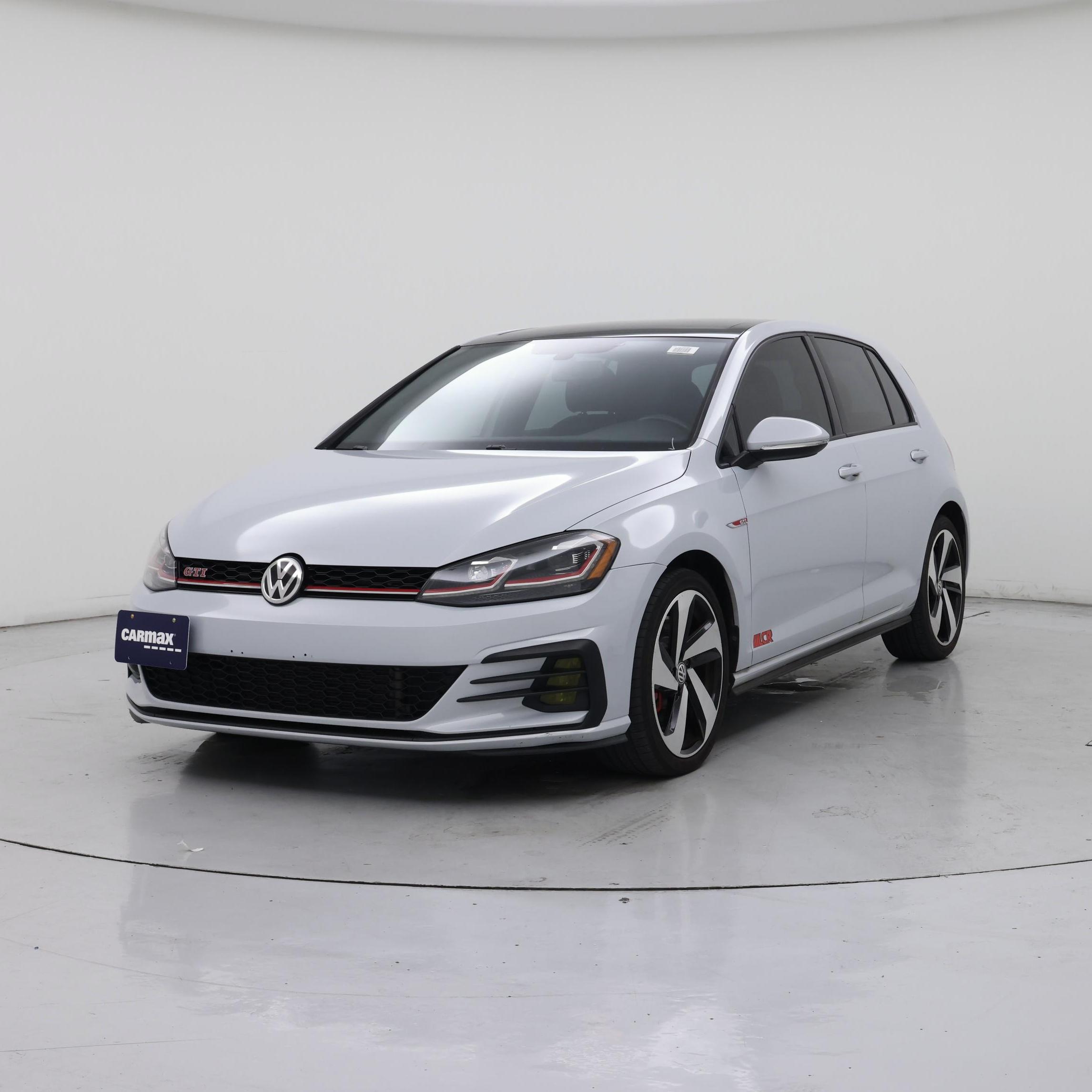 Thumbnail: 2020 Volkswagen Golf - 4