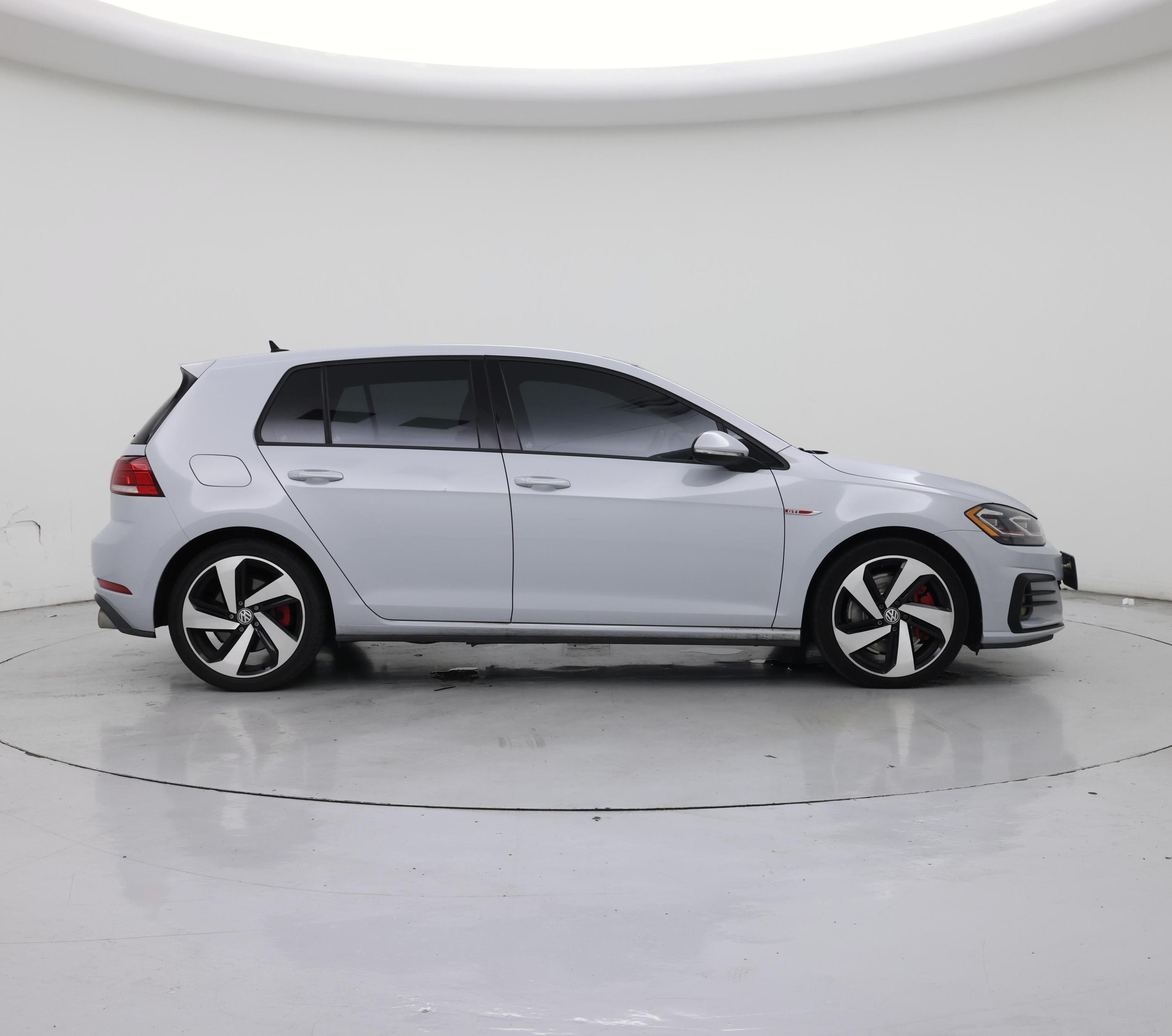 Thumbnail: 2020 Volkswagen Golf - 7