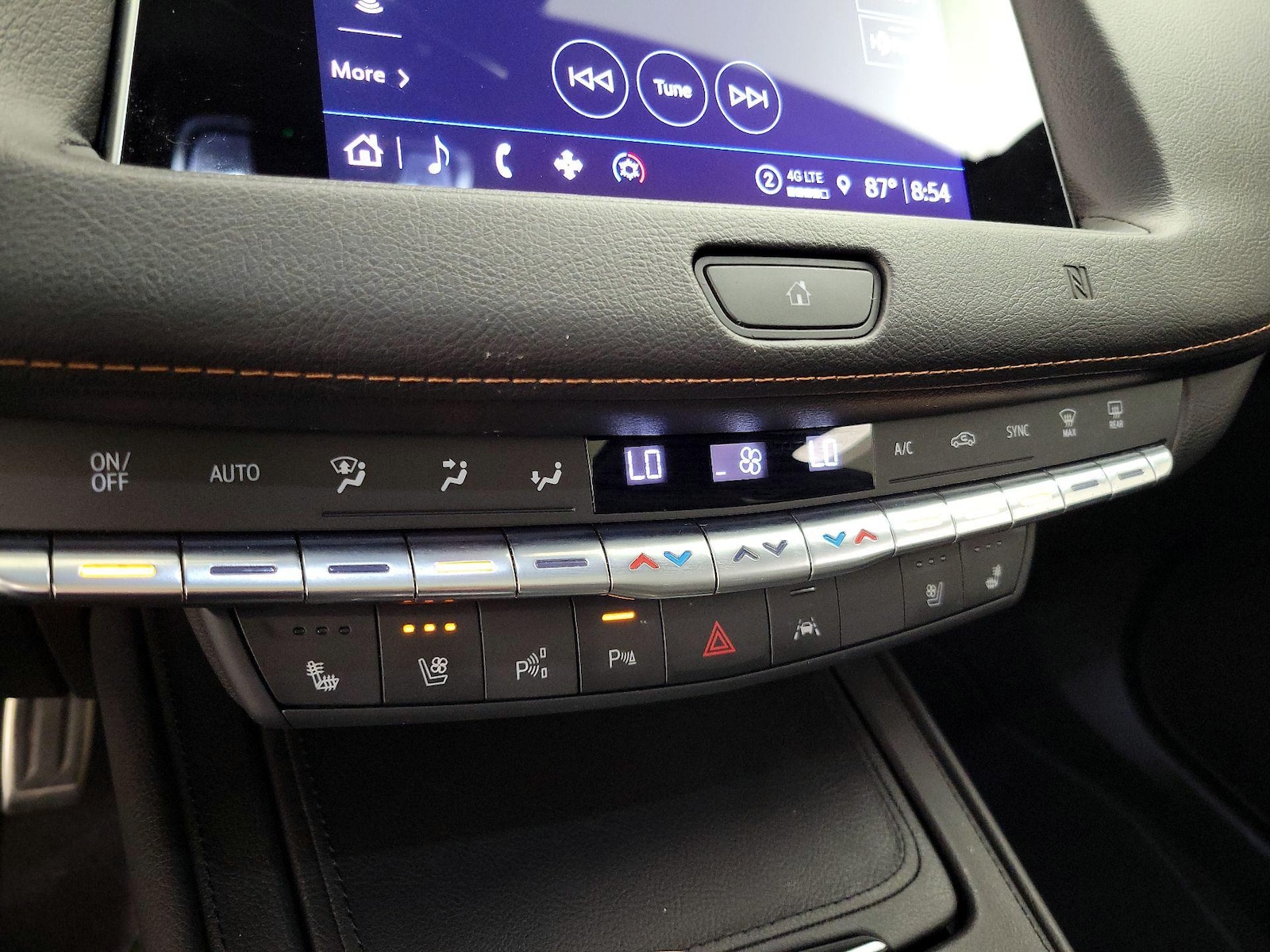 2021 Cadillac XT4 Sport - Photo 17