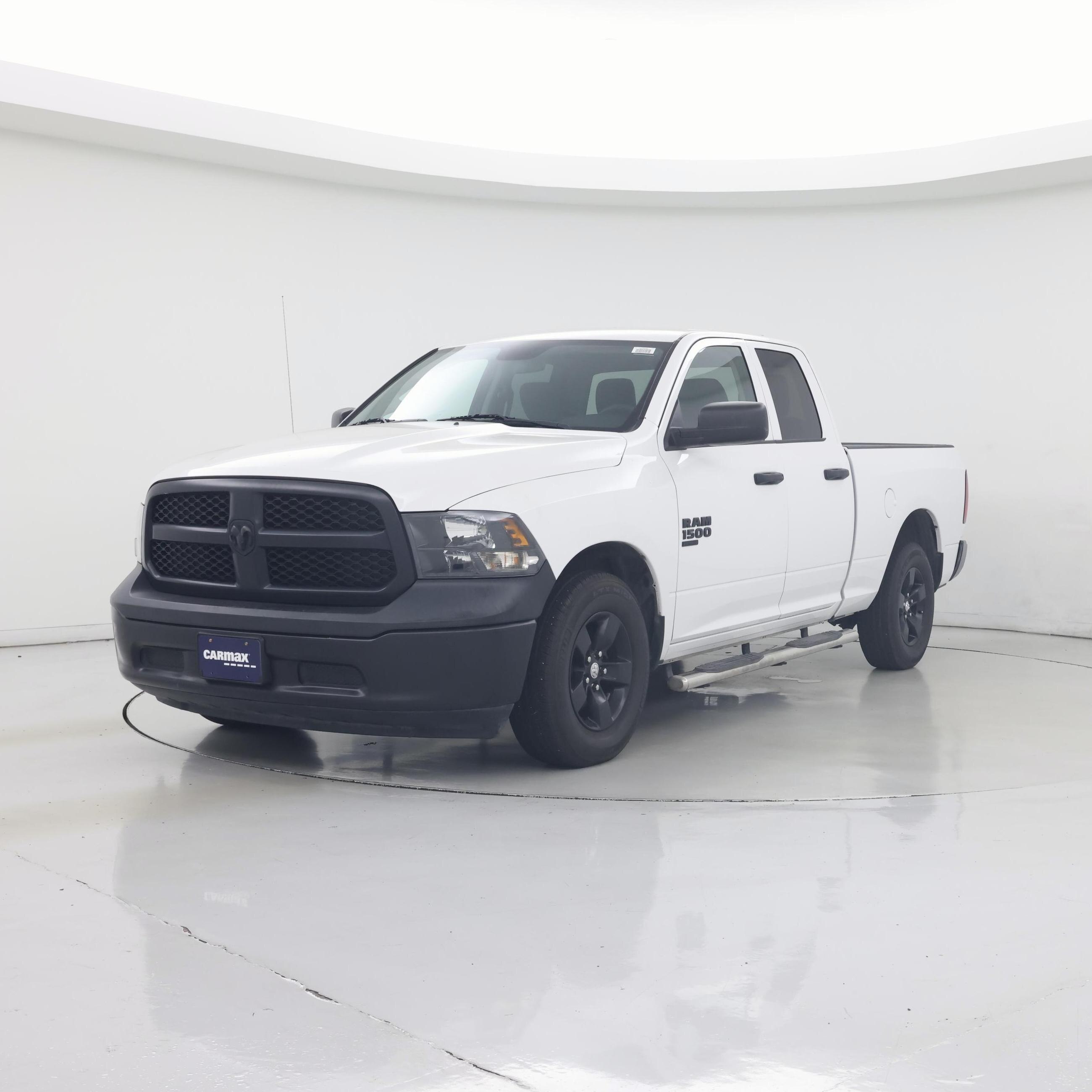Thumbnail: 2022 RAM 1500 Classic - 4