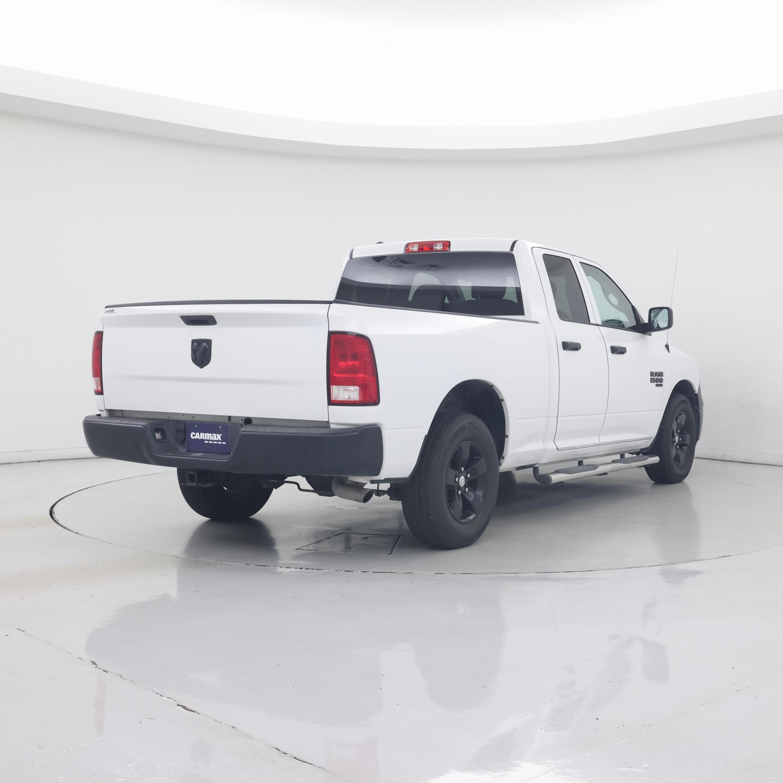 Thumbnail: 2022 RAM 1500 Classic - 8