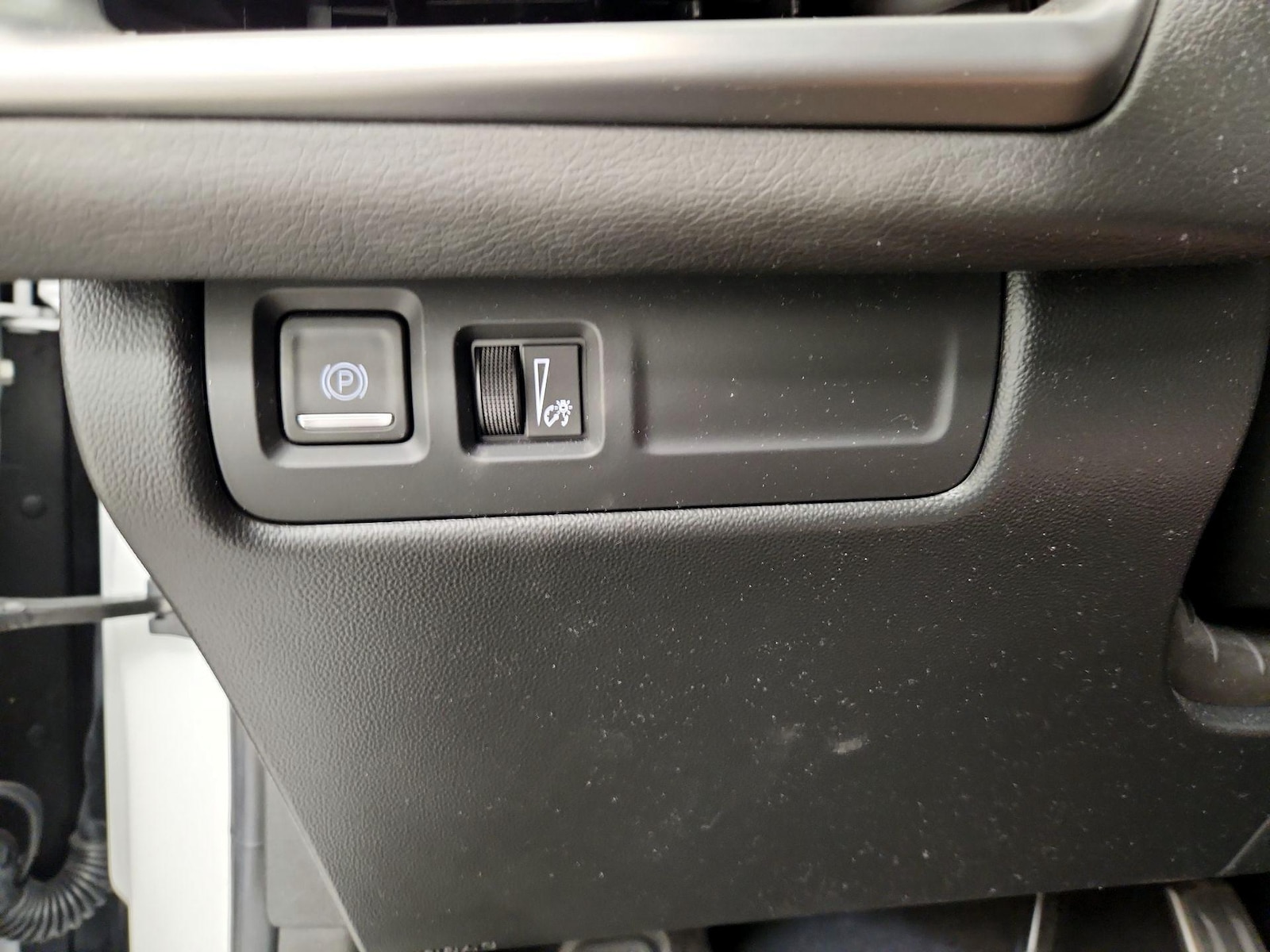 2024 Cadillac XT4 Sport - Photo 14