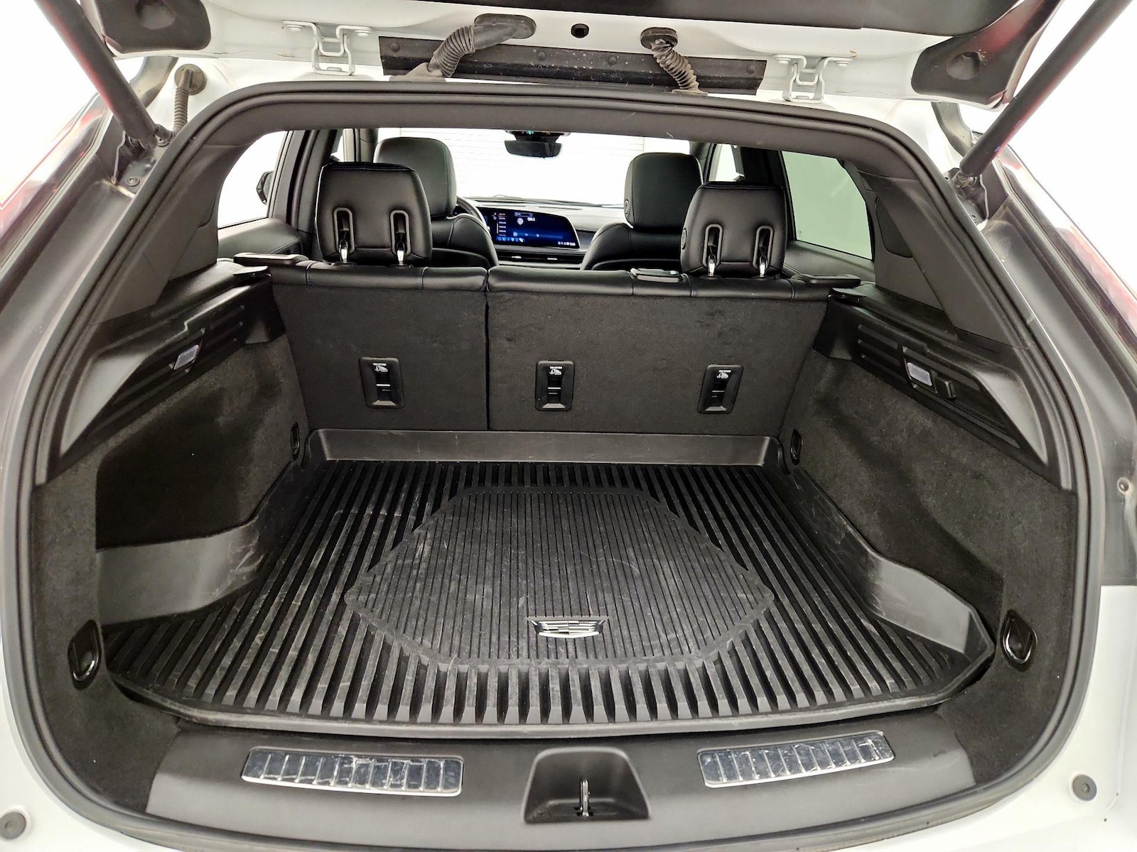 2024 Cadillac XT4 Sport - Photo 22