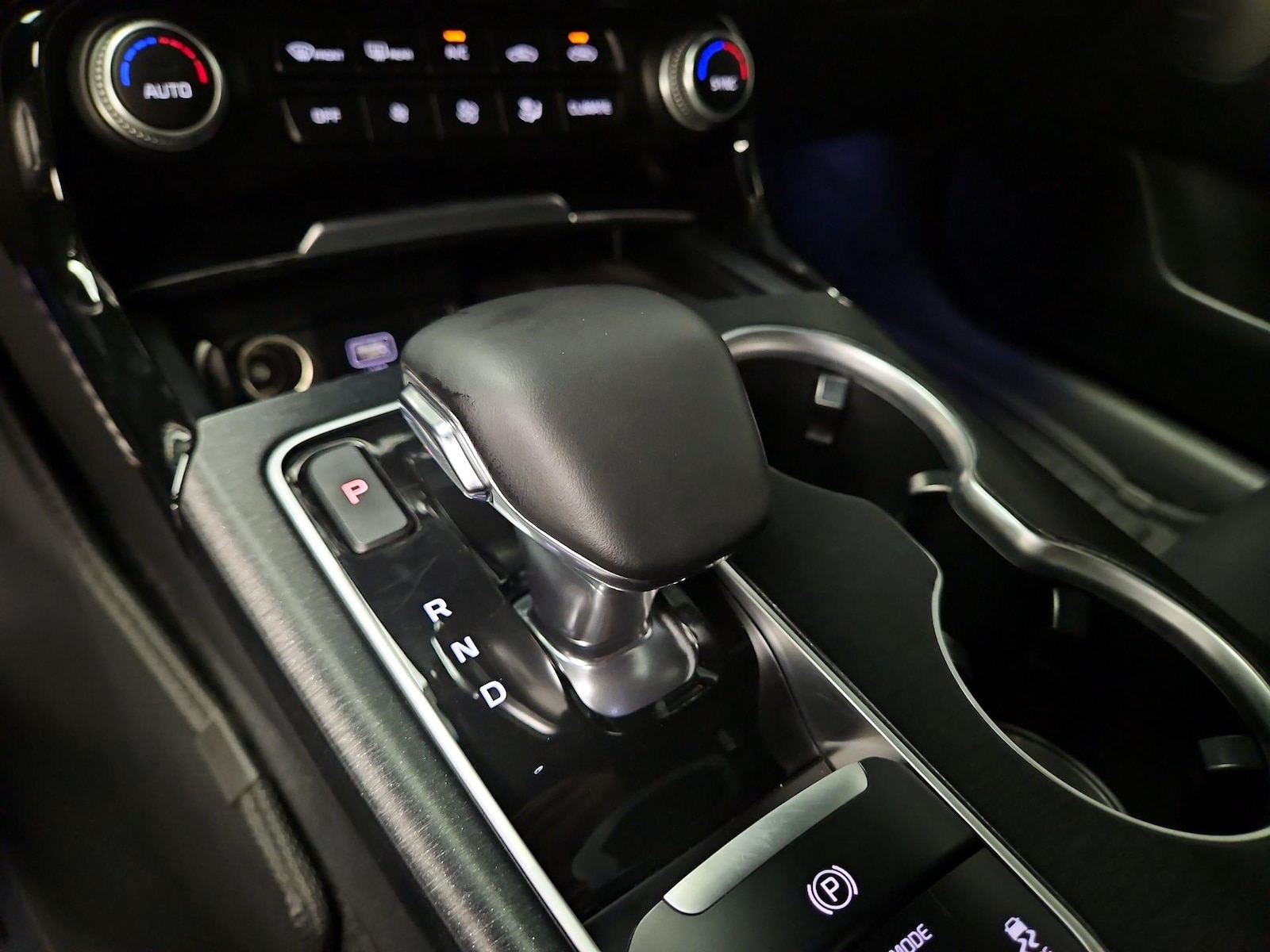 2022 Kia Stinger GT2 - Photo 19