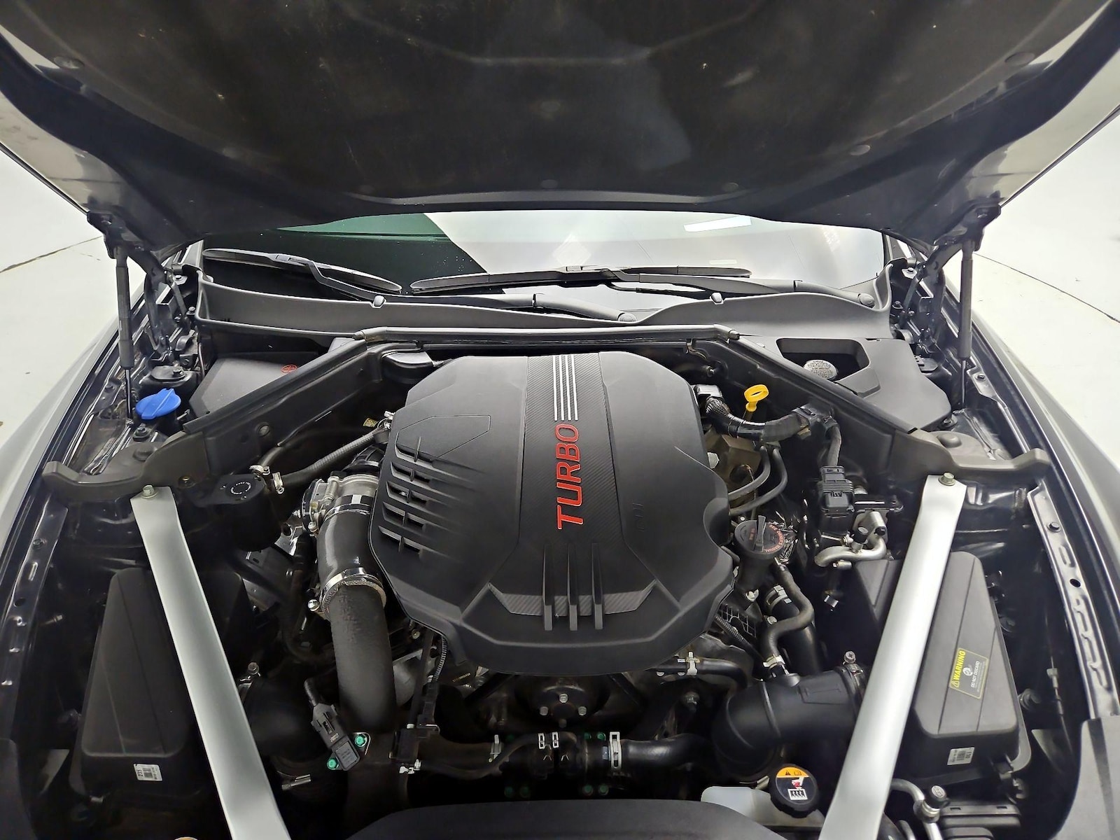 2022 Kia Stinger GT2 - Photo 24