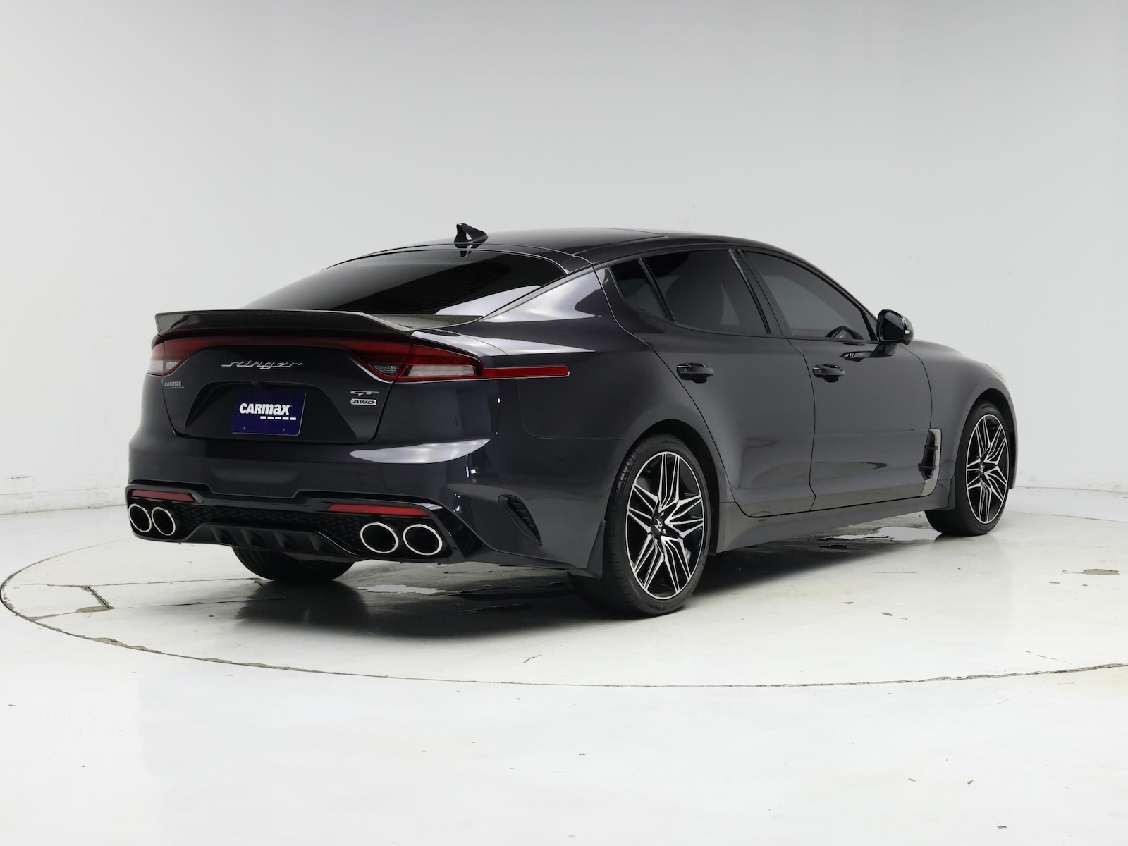 2022 Kia Stinger GT2 - Photo 9