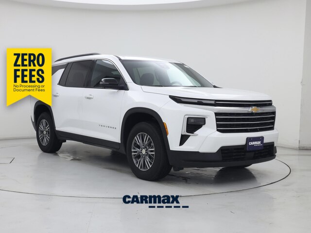 White 2025 Chevrolet Traverse SUV / Crossover Front-Wheel Drive Automatic