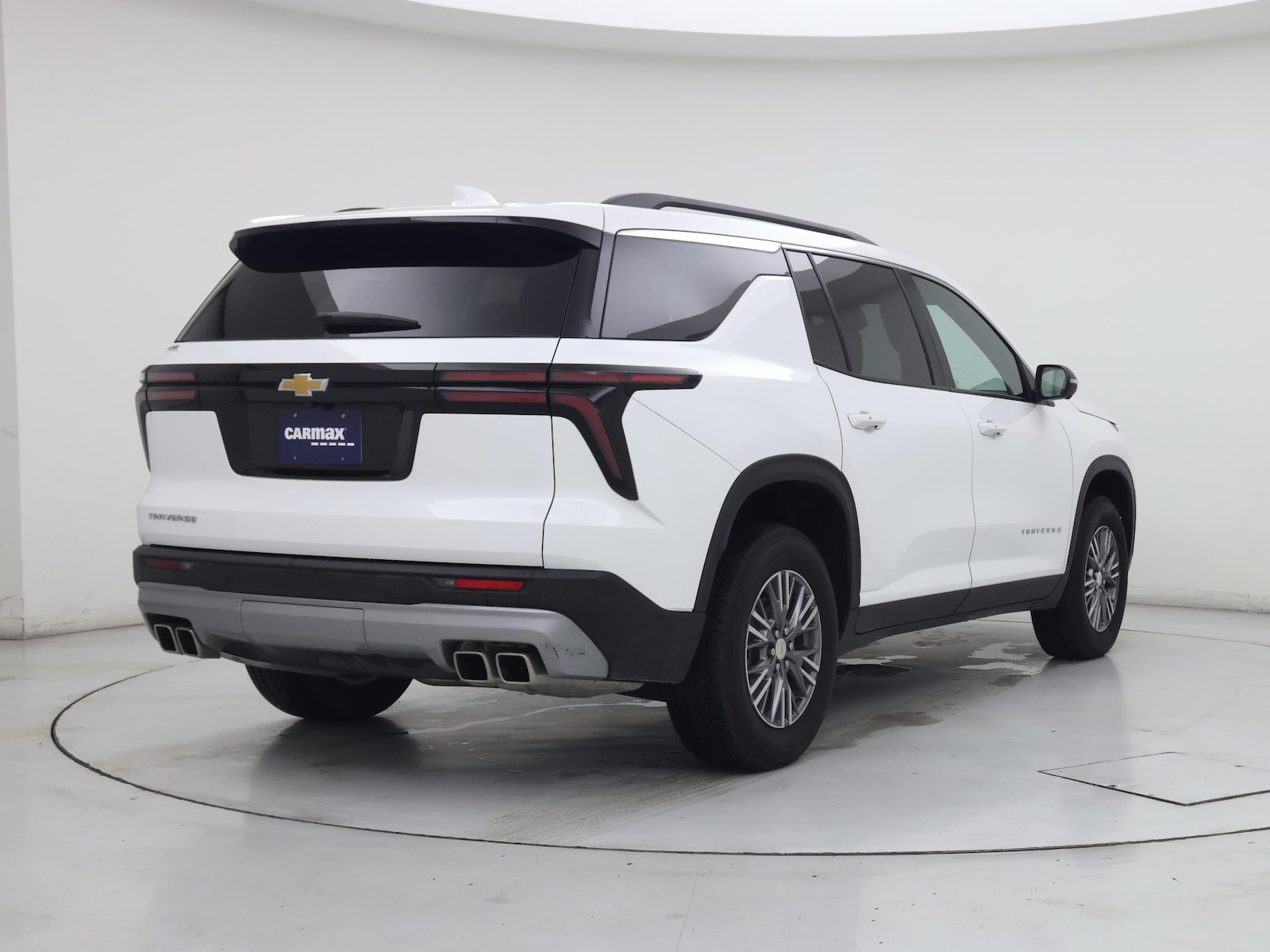 2025 Chevrolet Traverse LT - Photo 9